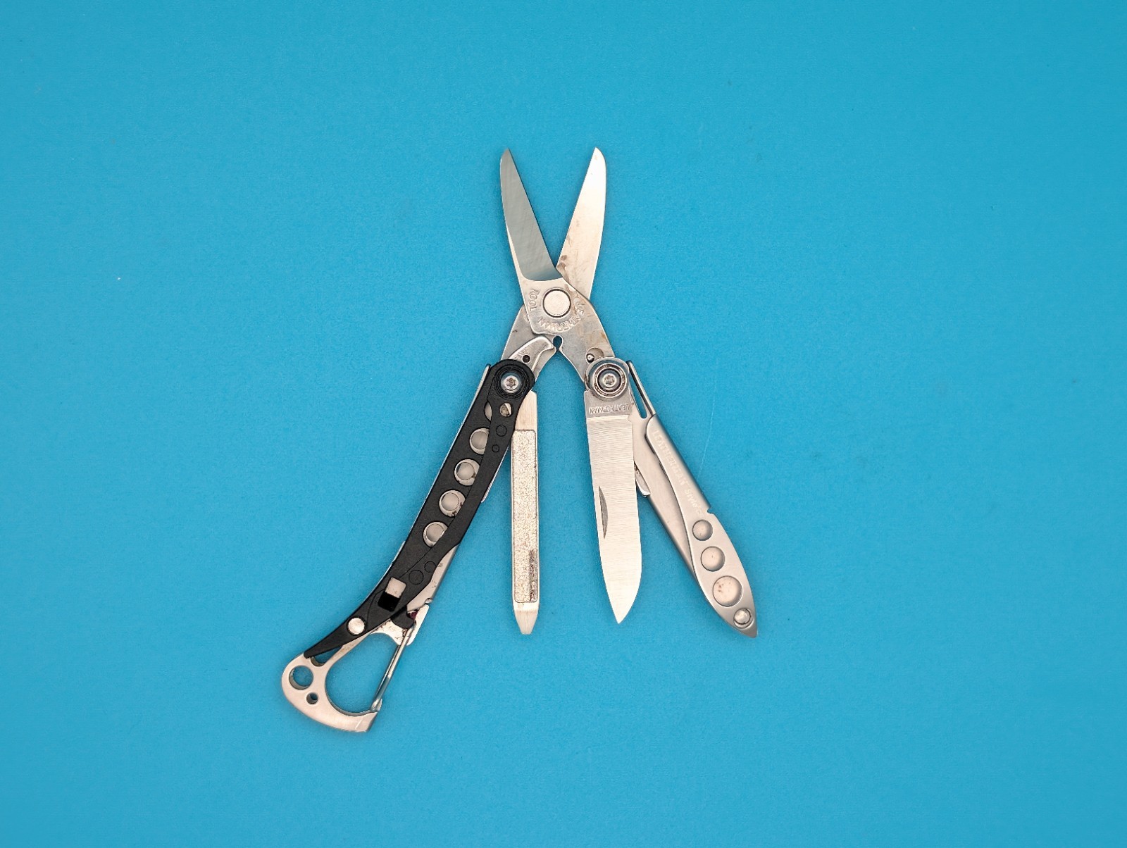 Leatherman Style CS Black Multi-Tool! FAST SHIPPING! *MISSING TWEEZERS*