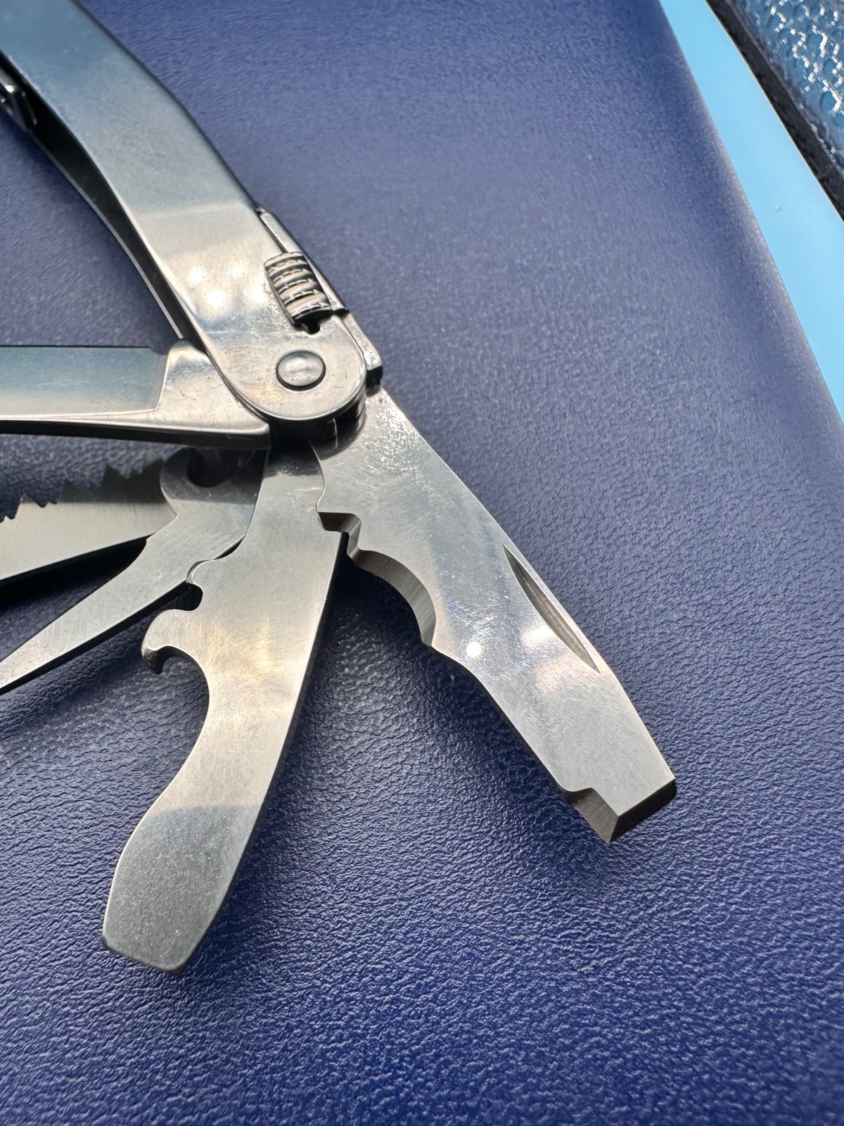Victorinox Swiss Tool Spirit MX Multitool , Leder Etui , vintage