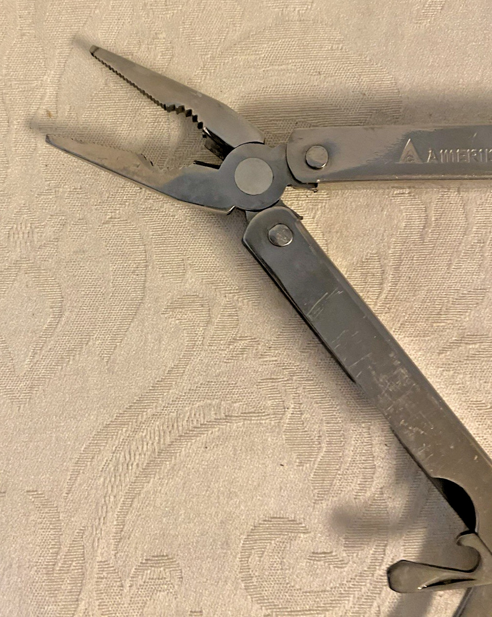 Vintage American Camper Stainless Steel MULTI TOOL Faux Leather Case Included