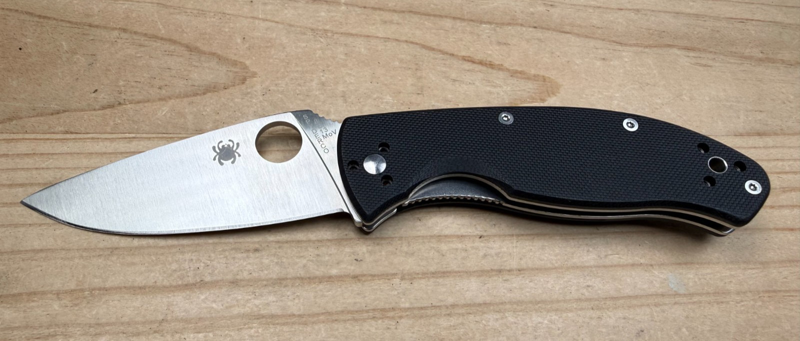 Spyderco Tenacious 8Cr13MoV Straight Edge Black G-10 Blade Folding Pocket Knife