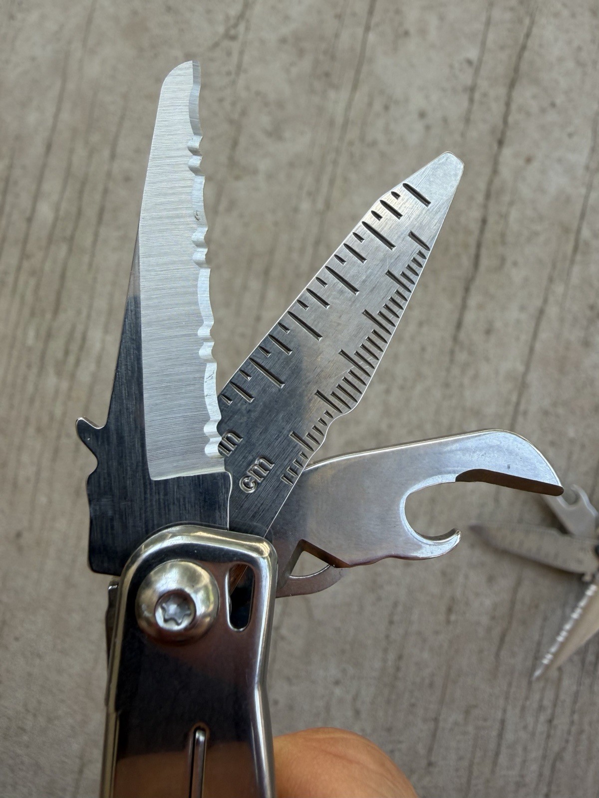LEATHERMAN BOLSTER MULTIPURPOSE TOOL STAINLESS, 13 TOOLS, EXCELLENT!
