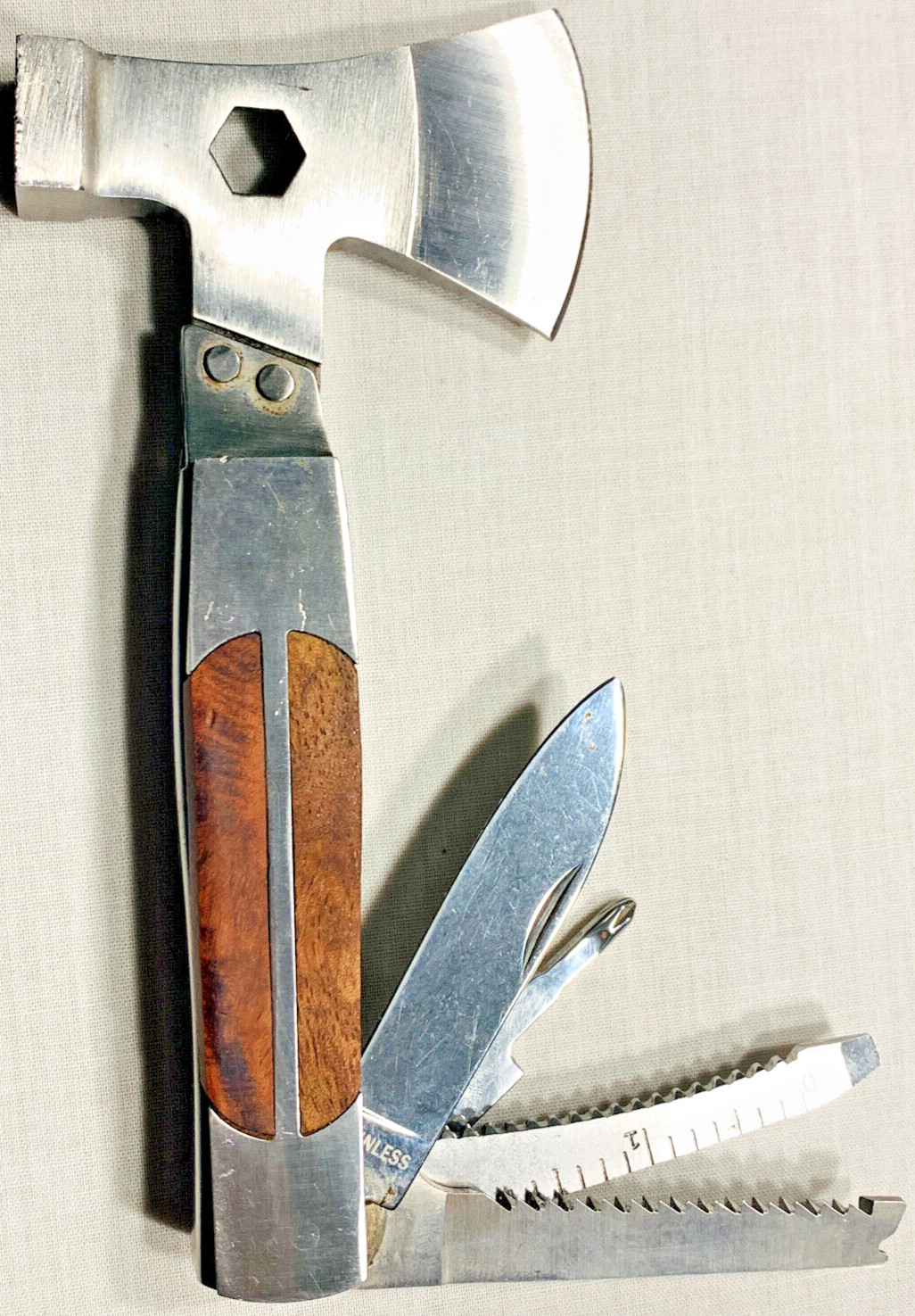 Sheffield 12-in-1 HATCHET / AXE MULTI TOOL Saw Blade Folding Knife CLEAN! NICE!