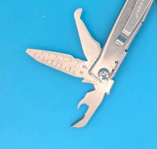 Leatherman Rev 3.8″ Multi-Tool, Stainless! *ATKINSON CONSTRUCTION*