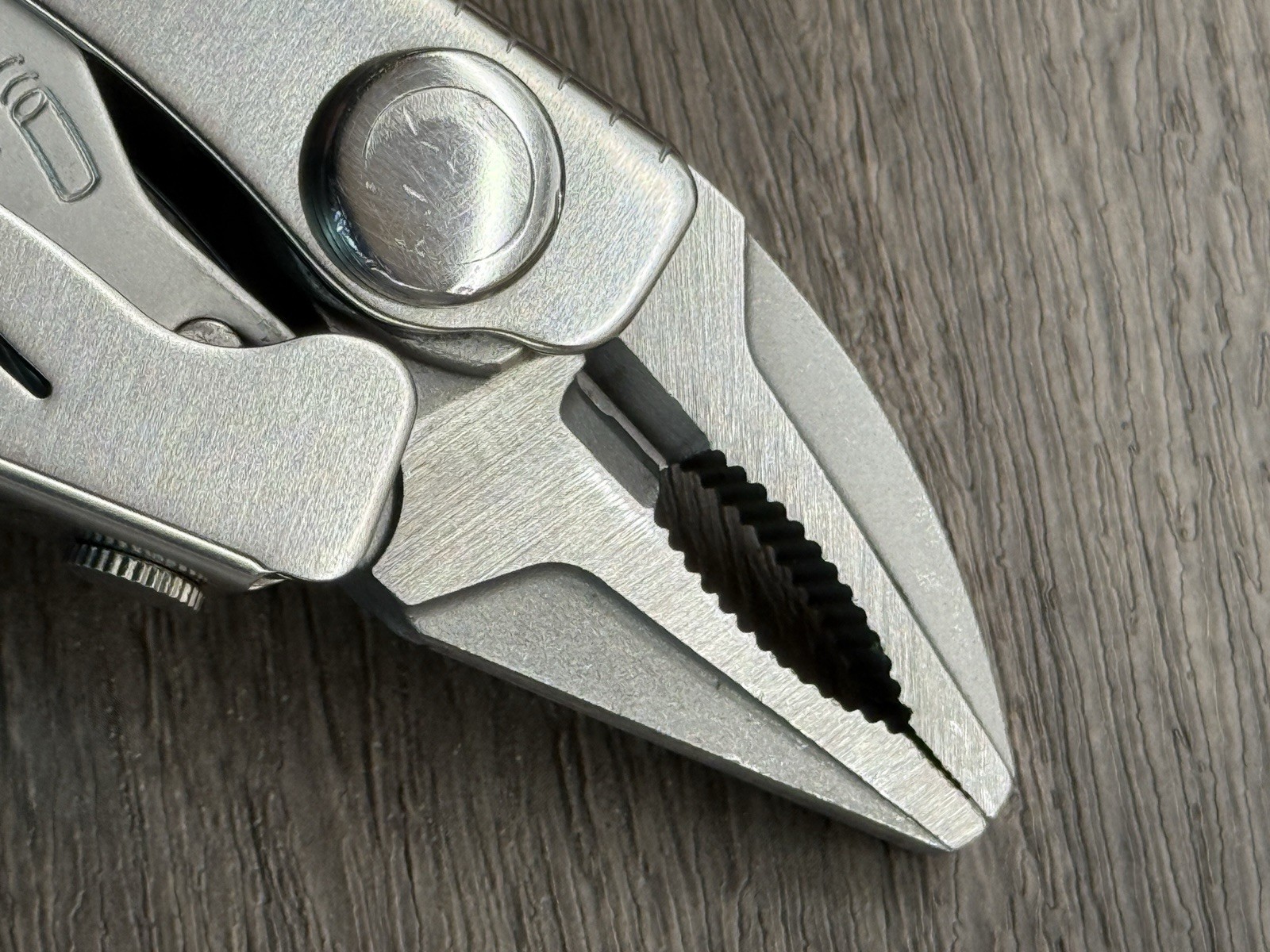Leatherman Crunch based mod w/stainless steel Hammer (no other tools included)