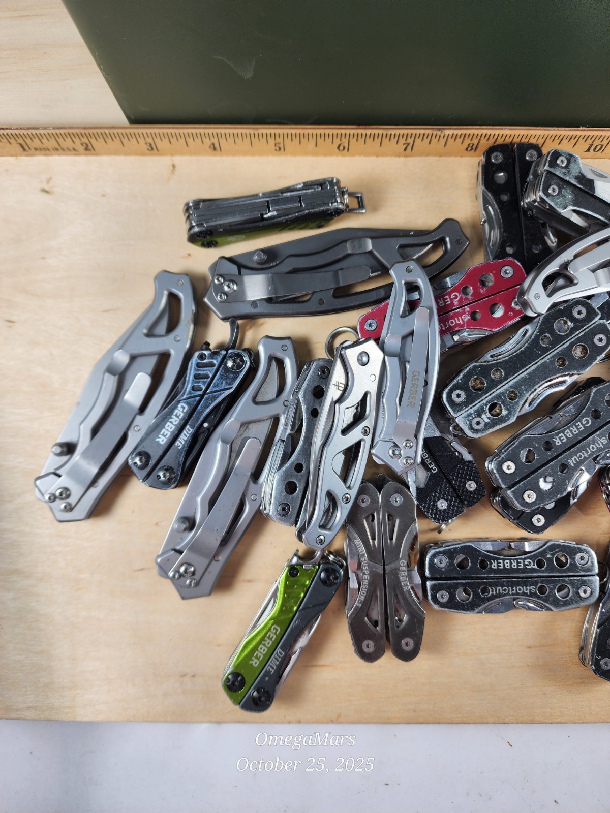 3-3.5 pounds grab bag GERBER MINI Multi-Tools & knives. outdoors Hunting Prepper