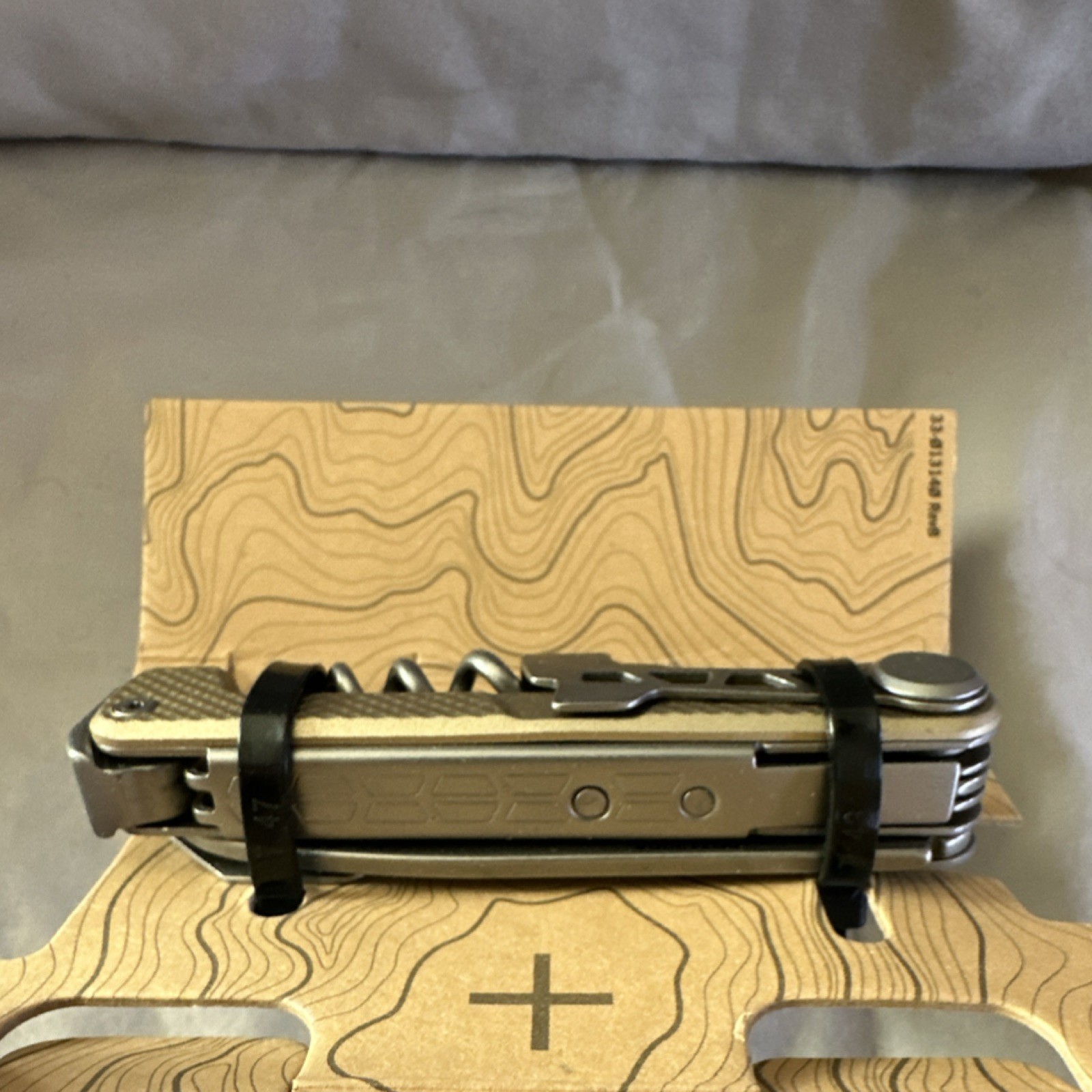 Gerber Armbar Cork Shimmer Gold Multi-Tool Stainless Steel Knife Corkscrew