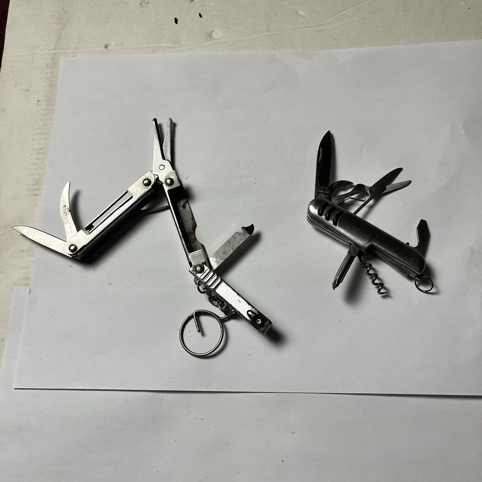 Winchester Multi-Tool Stainless Steel 9 Fold out Tools – 2 Vintage Multi Tools