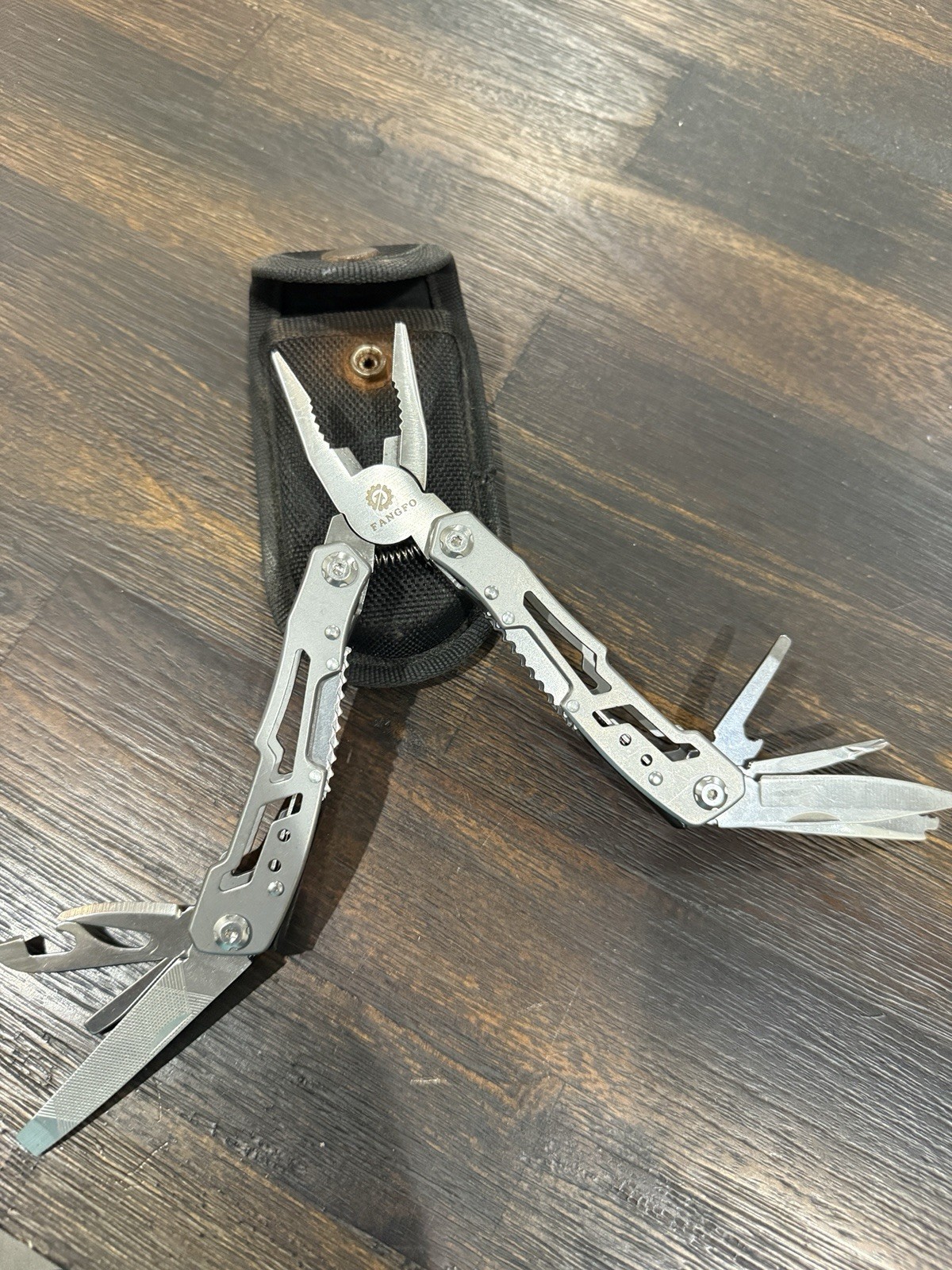 Fangfo Multitool With A Galindo Sheath