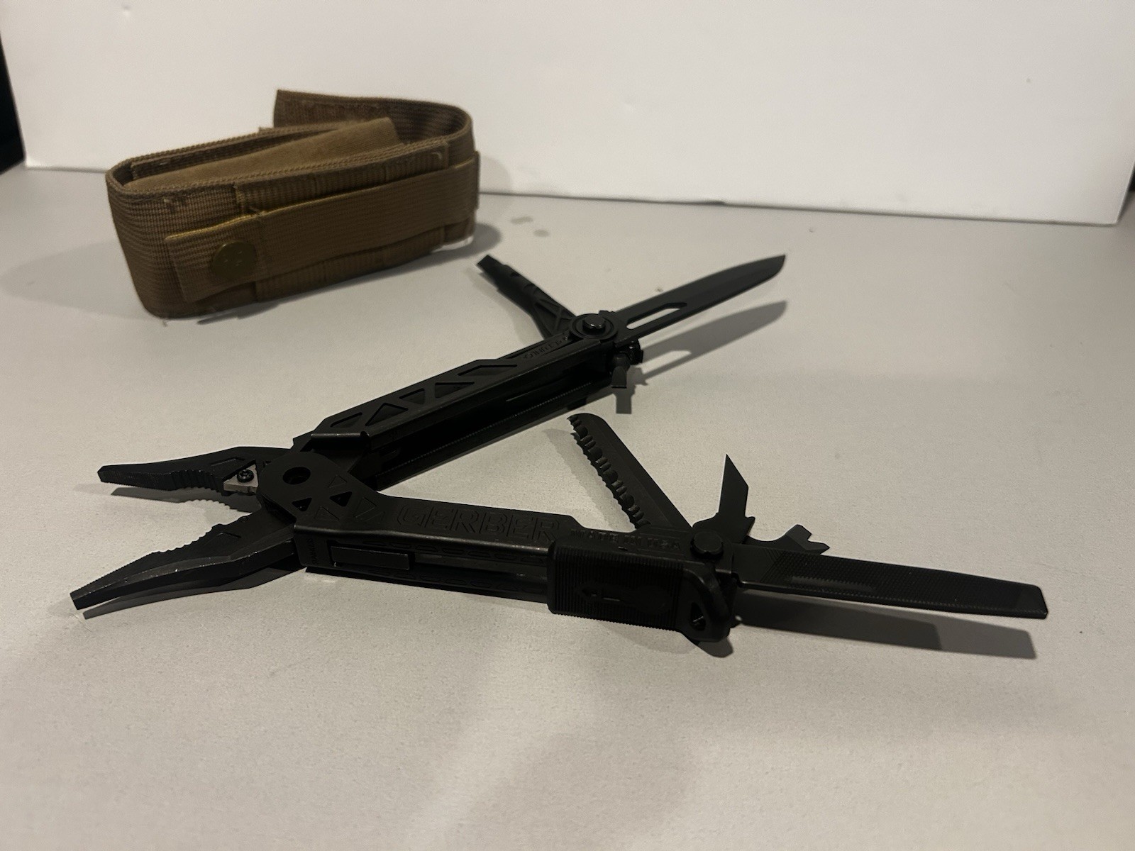 Gerber Center-Drive Multi-Tool – Bitset And Molle-Compatible Sheath