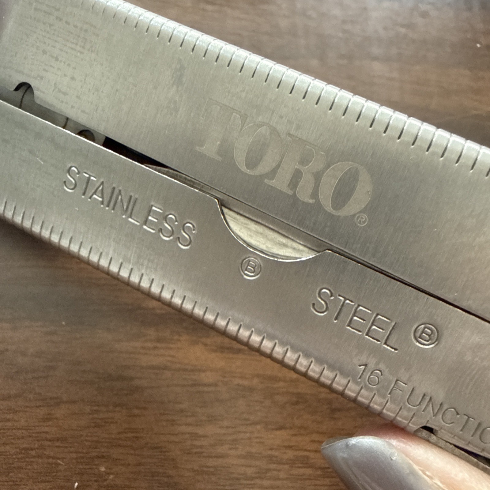 Toro Branded Multitool In Case “Leatherman” Style VTG Excellent Condition