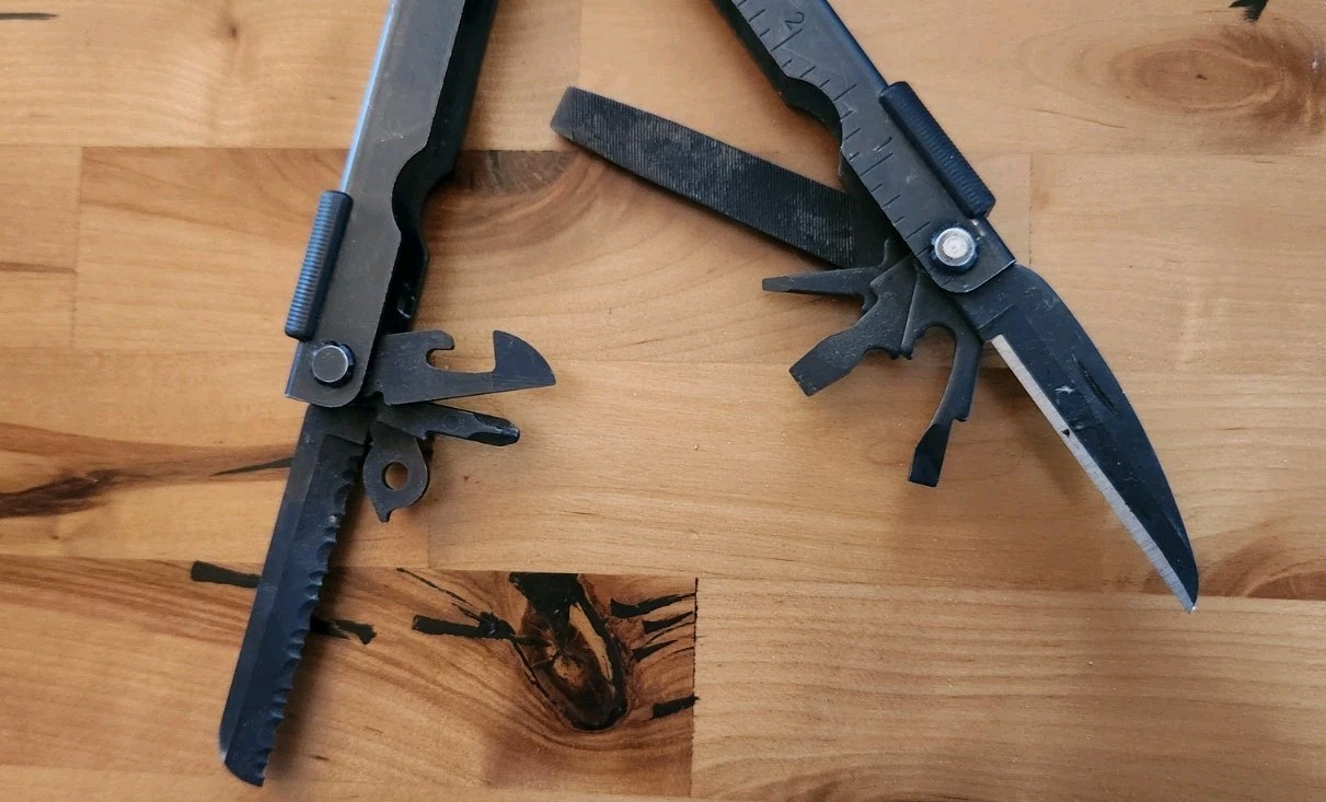 Gerber MP600 Multi-Tool Multi-Plier Black Oxide w/ Sheath – Great C59