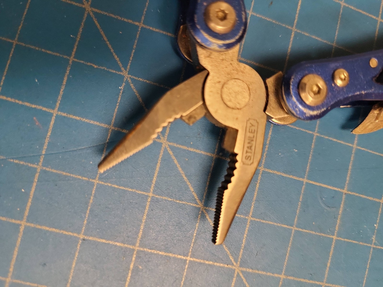 Stanley Blue Pocket Multi-Tool Folding Pliers Knife Saw File Screwdriver EDC Too