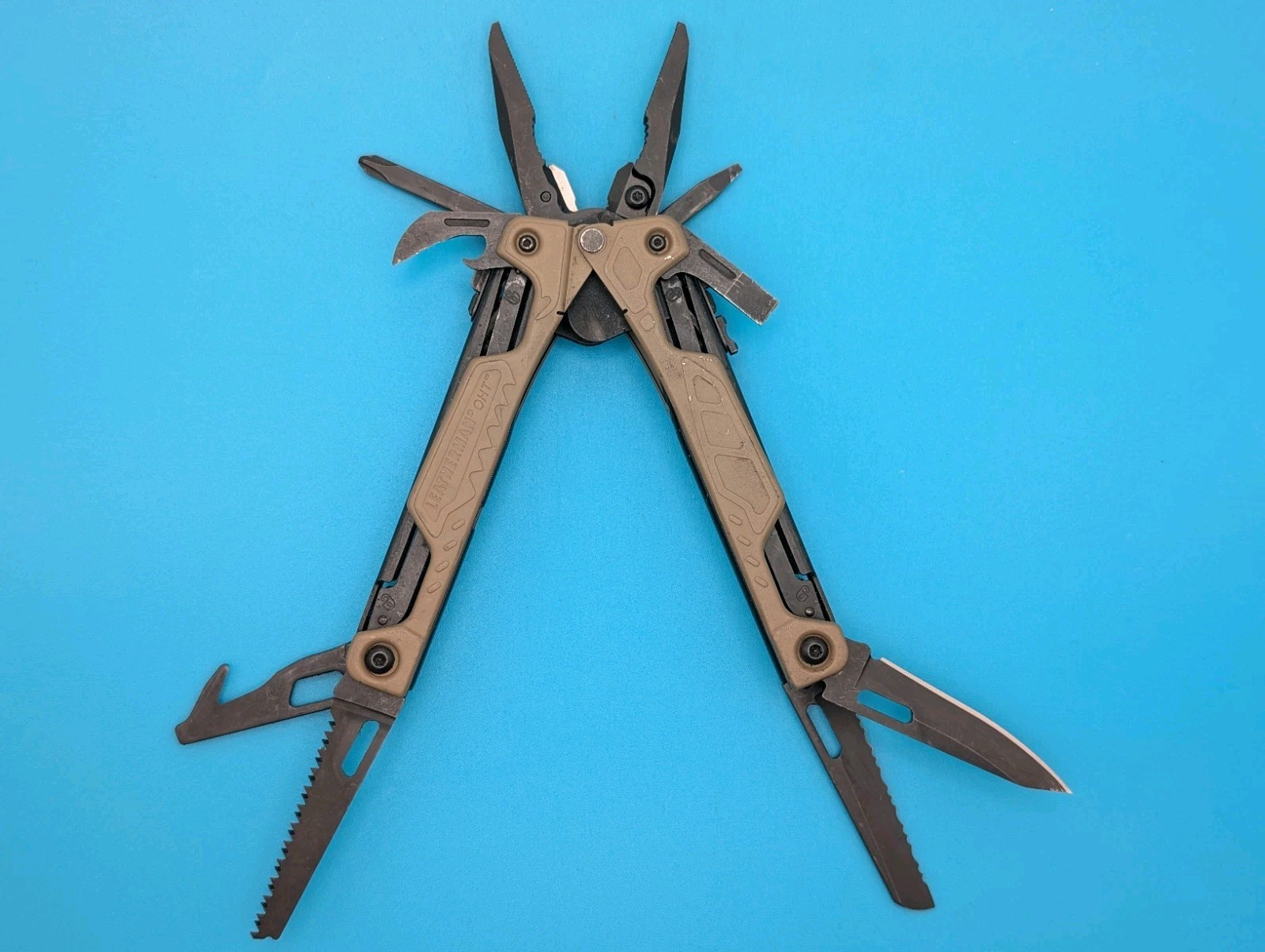 Leatherman OHT Multi-Tool Knife Discontinued! COYOTE TAN!