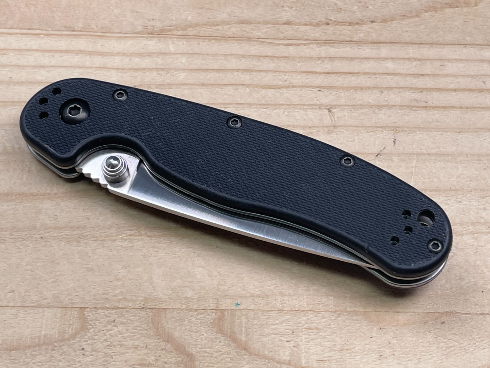 Ontario Knife Co. RAT Model II AUS-8 Folding Pocket Knife – Very Nice