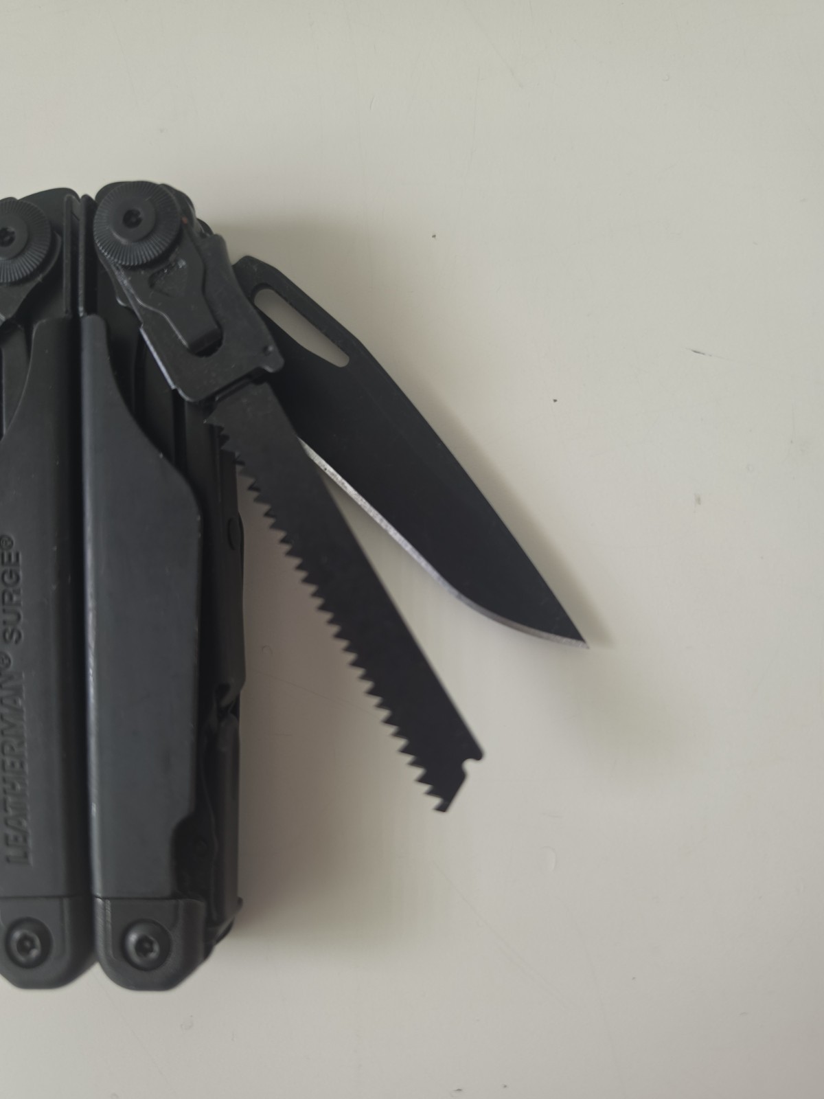 LEATHERMAN SURGE 19-In-1 Black Oxide Heavy Duty Multitool With Sheath