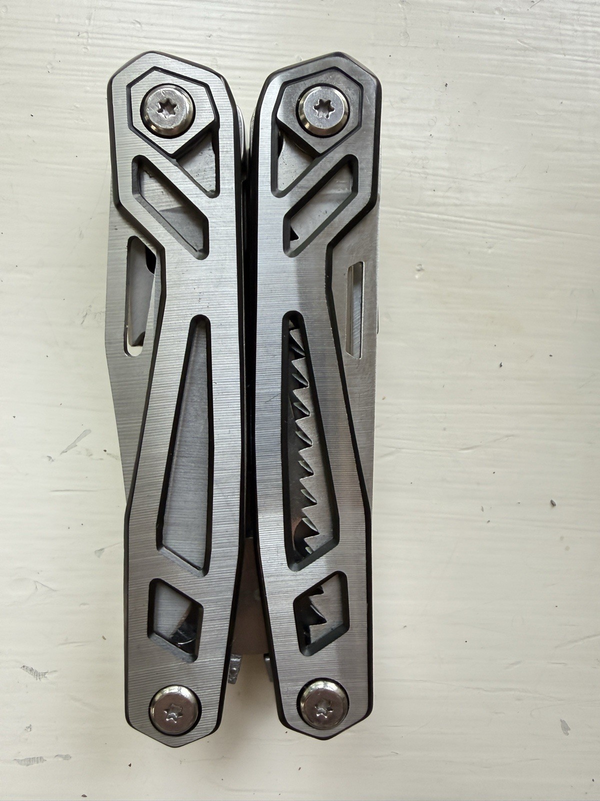 Wetols 21-in-1 Multi-Tool Pocket Knife with Pliers & Bit Set
