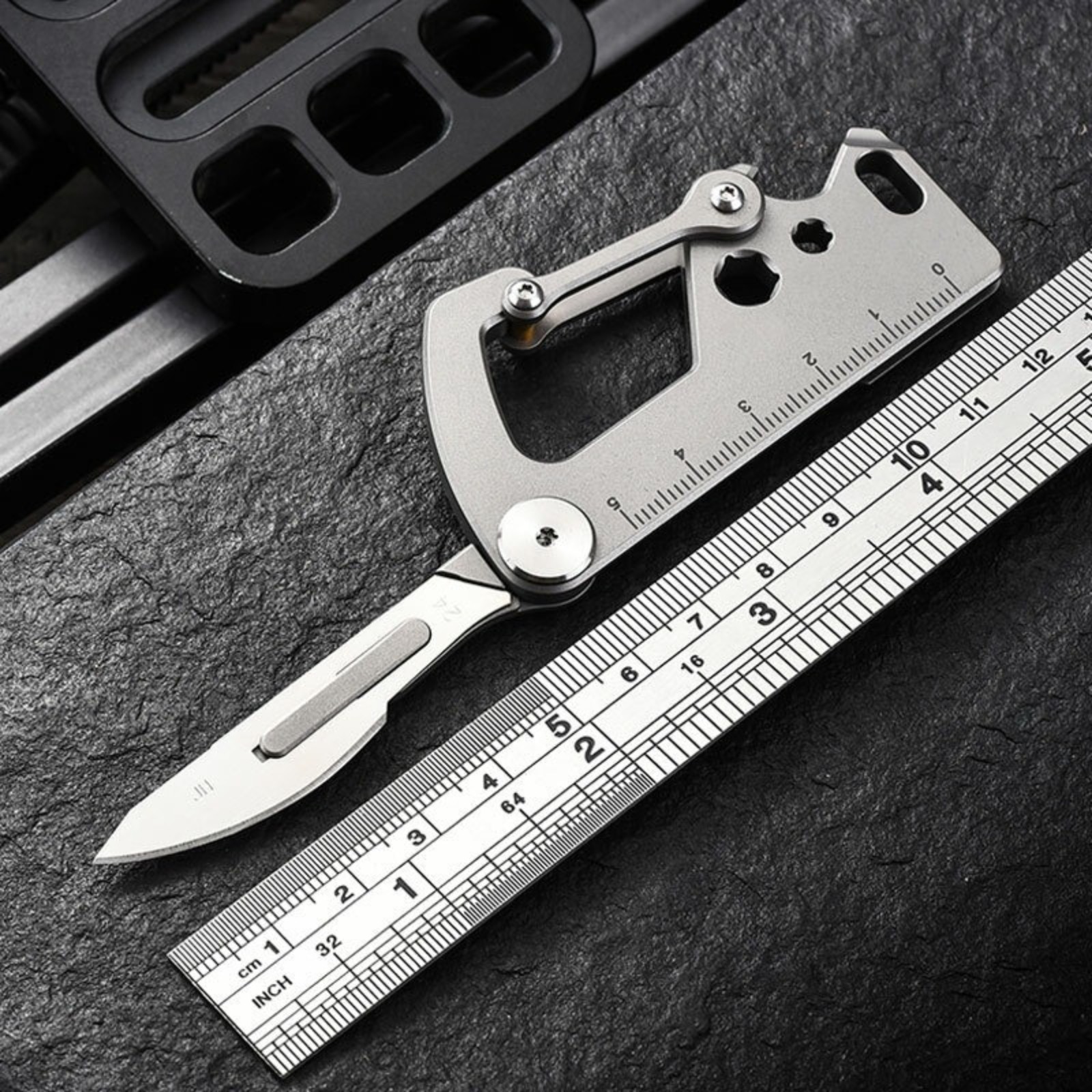 7 in 1 TC4 Lsand Multi Tools Key Chain Carabiner Outdoor Folding Scalpel EDC