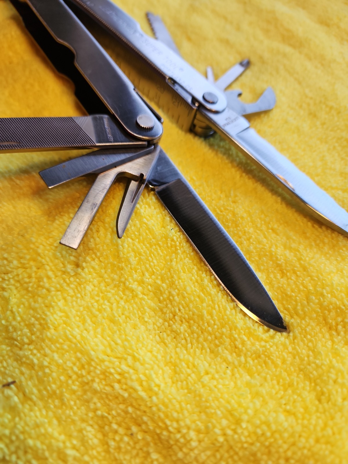 Vintage Leatherman Super Tool Pat Pending with Leather Sheath Super Nice