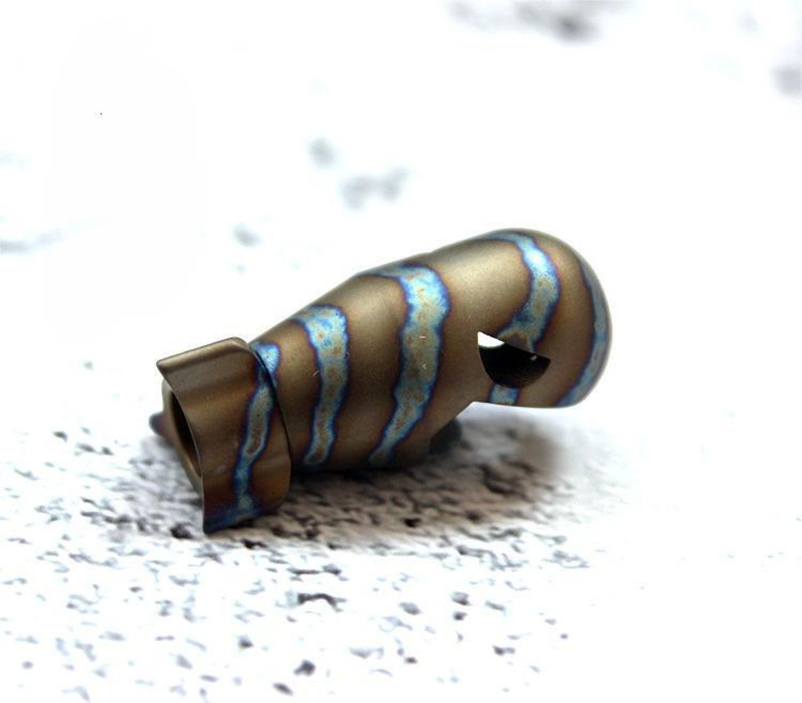 Titanium Shark Knife Lanyard Bead Paracord Pendant Tool EDC Multi Tool