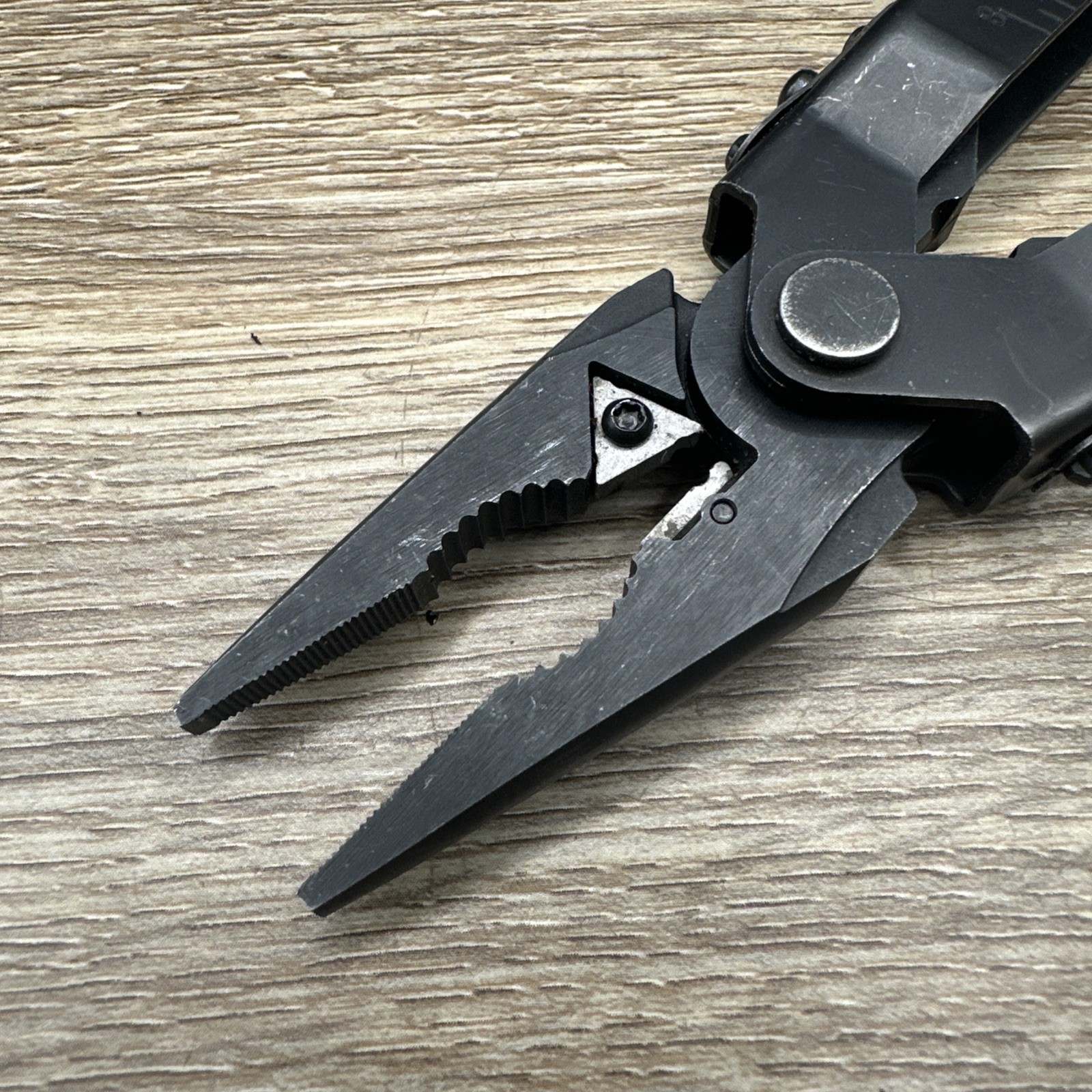 Gerber MP600 Multi-Plier Multi-Tool – Black BROKEN FILE!