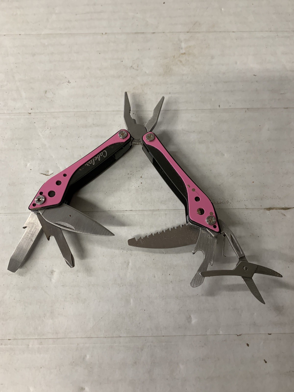 Cabela’s 7-in-1 Mini Multi-Tool Pink Pocket Knife Pliers Saw Scissors Bottle Can