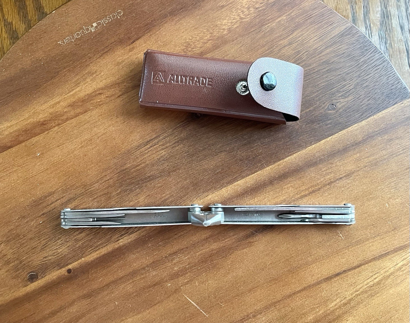 *EUC**VINTAGE* ALLTRADE Multi Tool – 10 Pullout Instruments – Stainless Steel