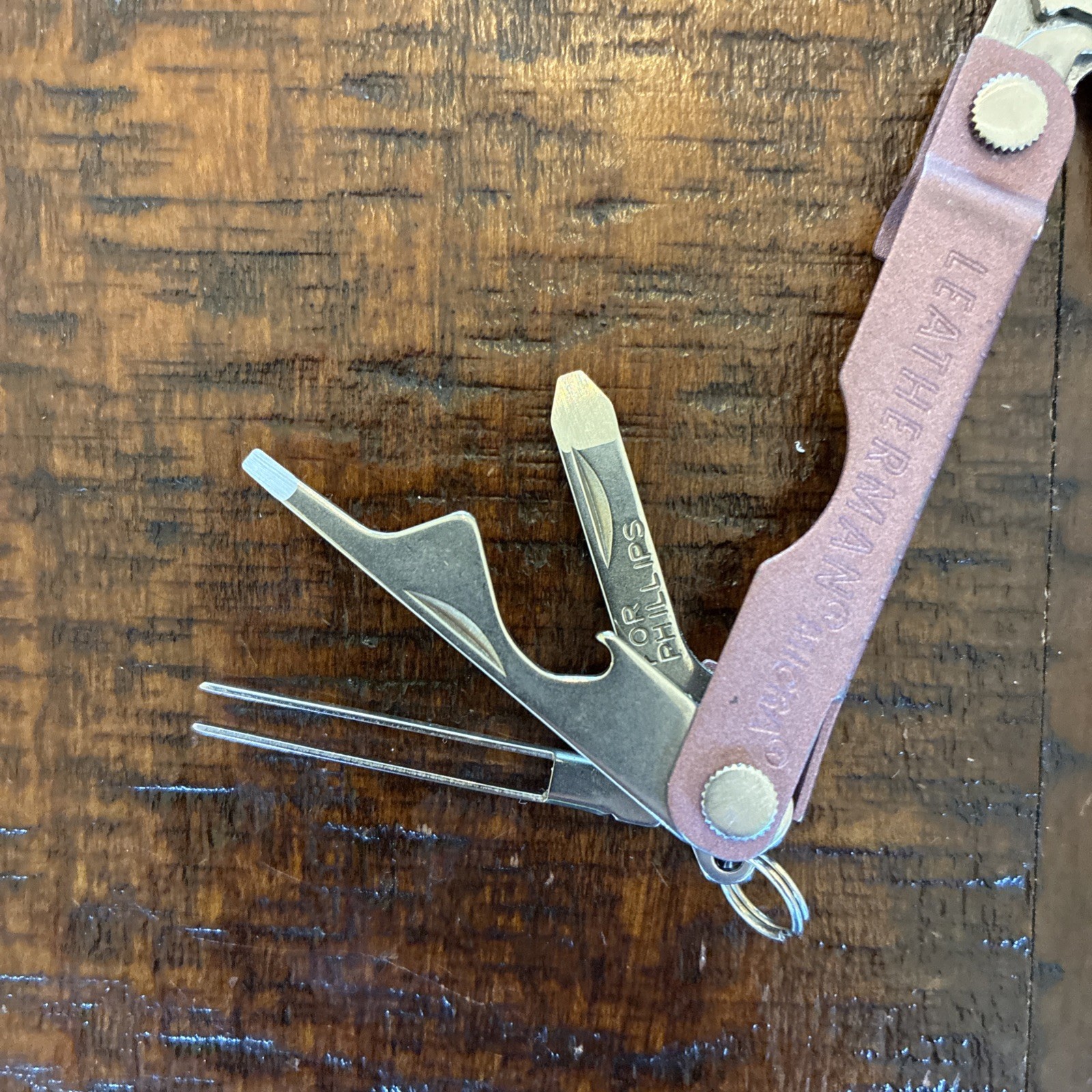 Leatherman Micra Heathered Blush 10 in 1 Multitool Anodized Aluminum – 02/24