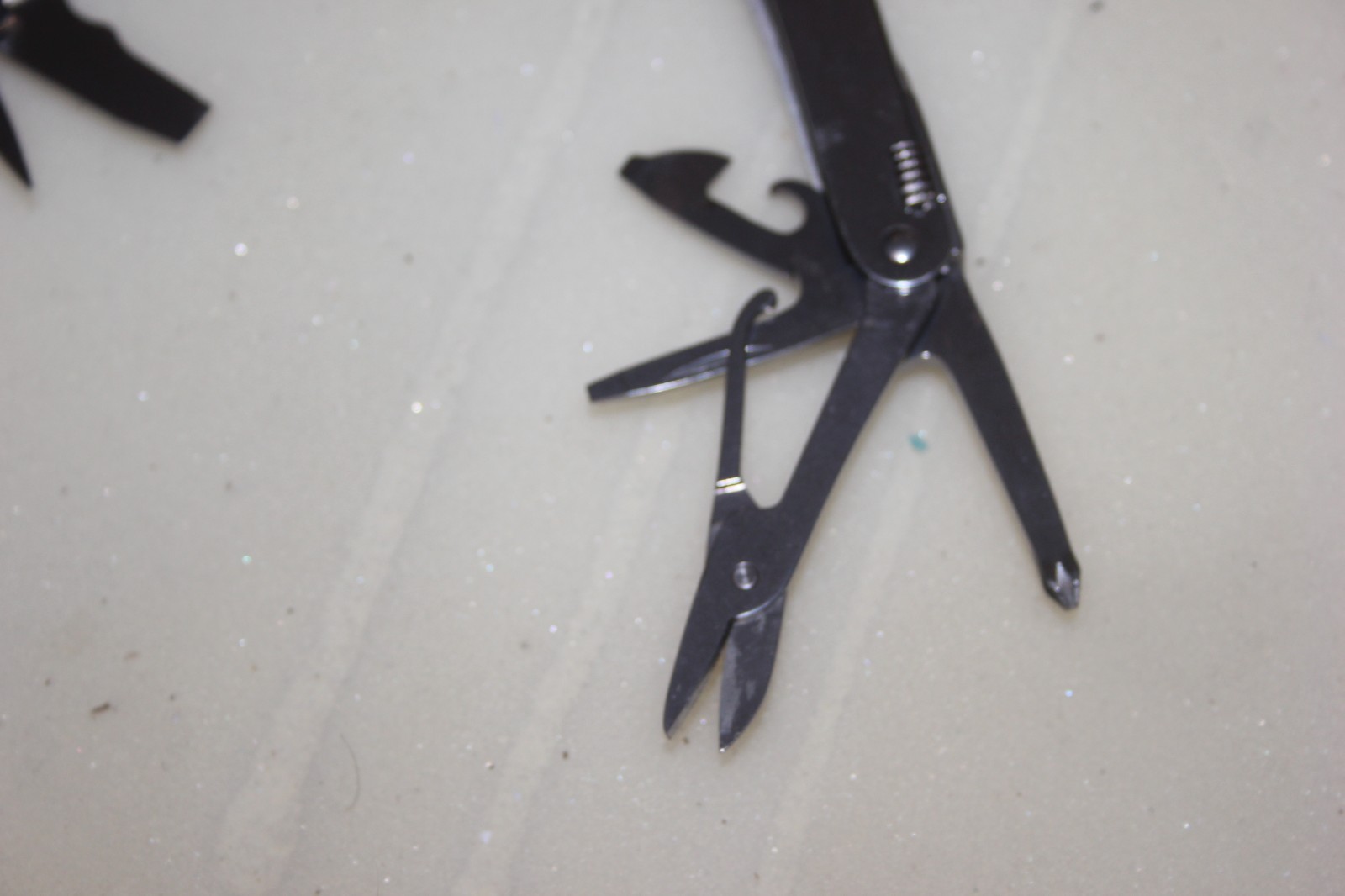 Victorinox Swiss Tool Spirit MX? XBS ? Multitool, leather case, vintage?
