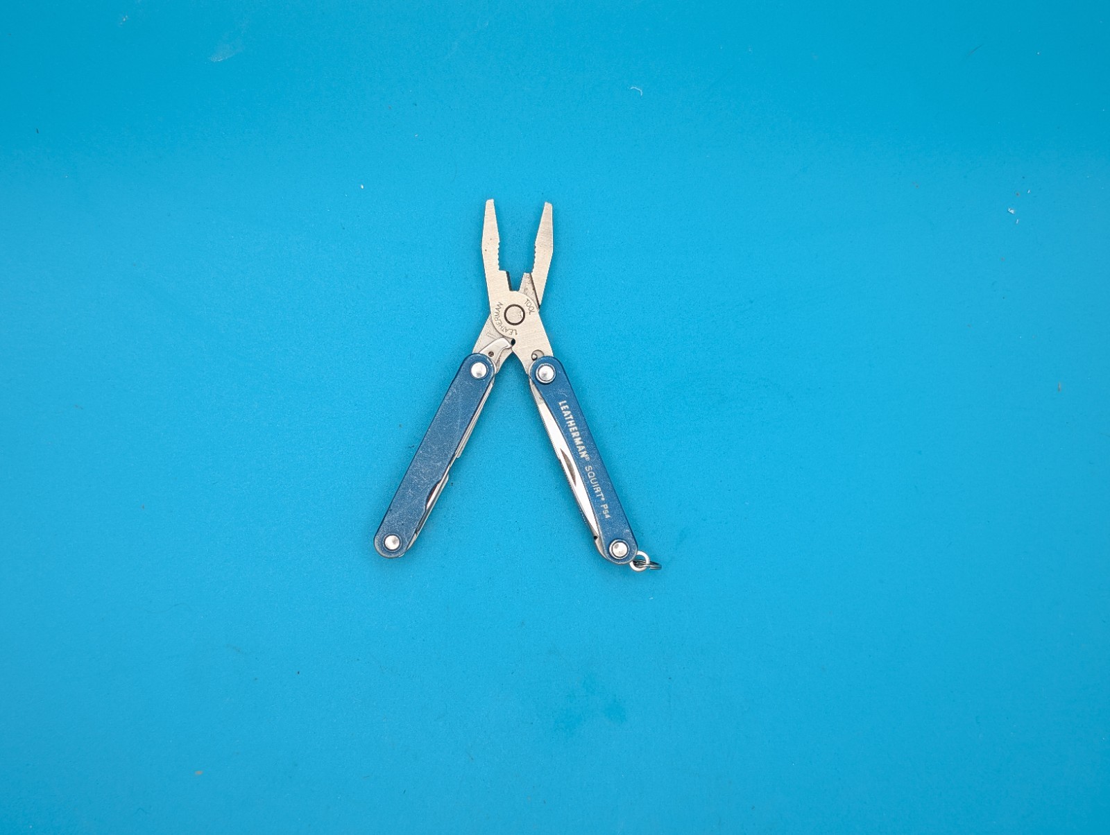 Leatherman SQUIRT PS4 Multi-Tool With Pliers Scissors Knife BLUE!