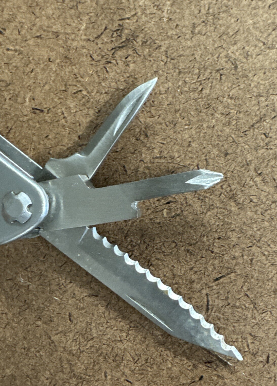 Winchester Winframe Butterfly Opening 12 In 1 Multitool 22-41473
