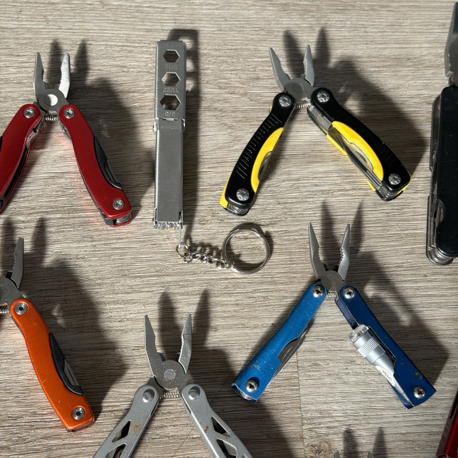 Lot Of 36 Multi Tools Pocket Knives Pliers Knife Tool Clean Outdoors Hunting