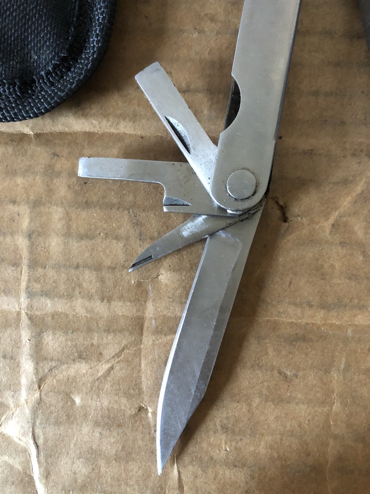 SHEFFIELD 1200 14-IN-1 FOLDING MULTI-TOOL