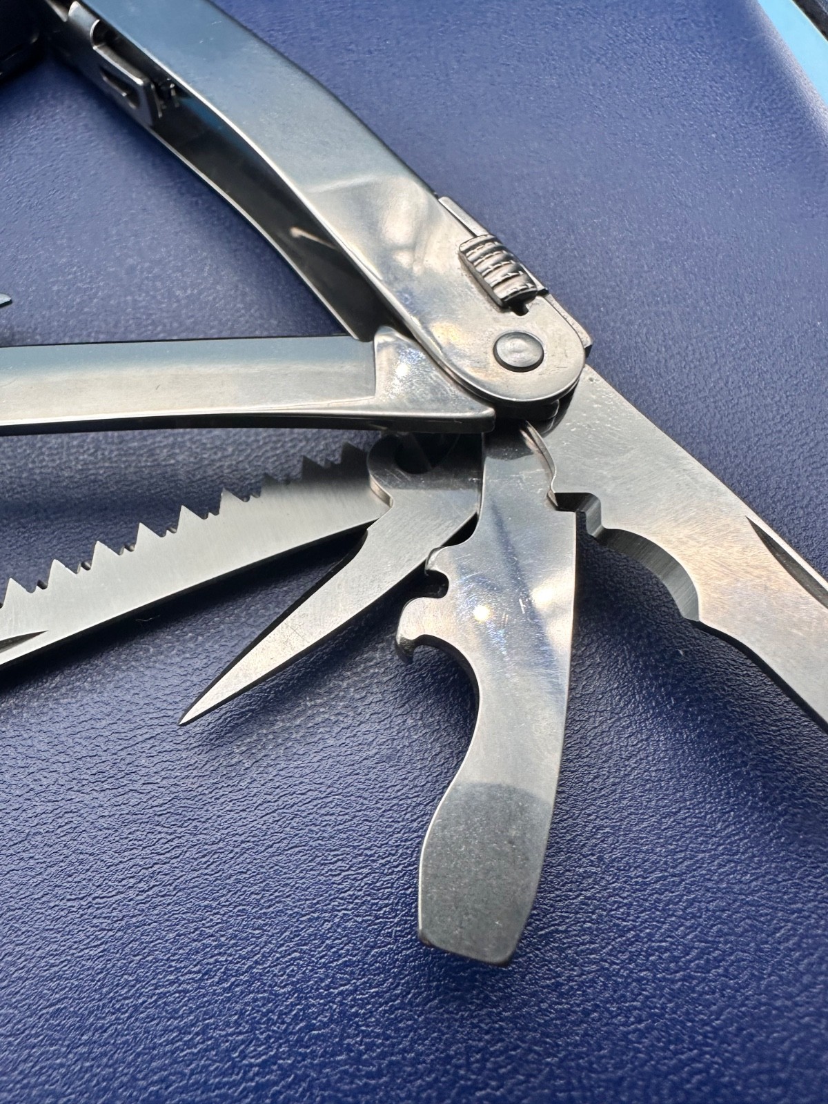 Victorinox Swiss Tool Spirit MX Multitool , Leder Etui , vintage