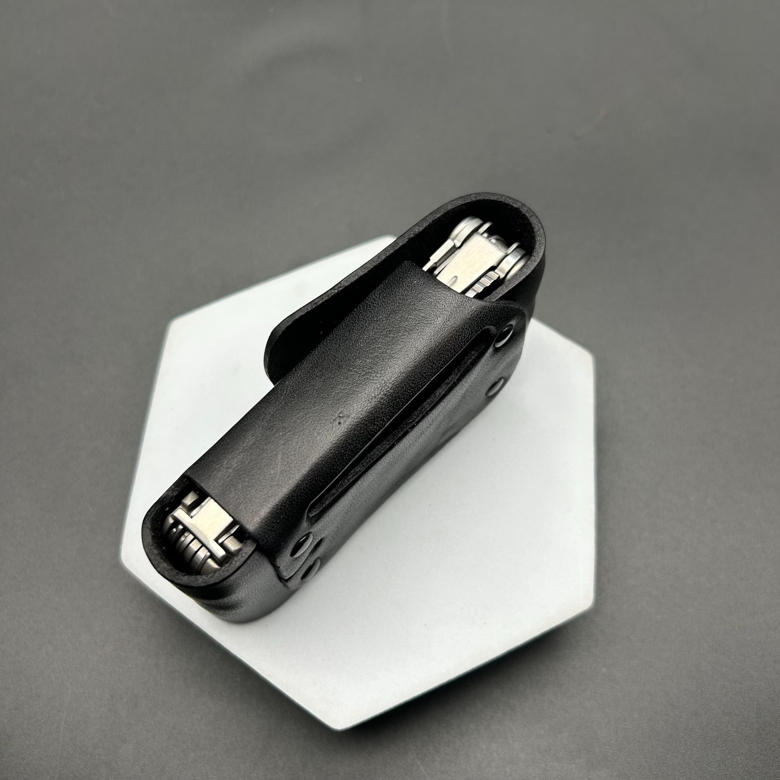 [USA Stock] Leather Sheath for Leatherman Wave – Medium, Genuine Leather