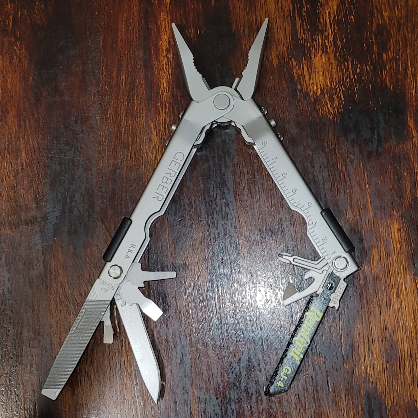 Gerber 600 (DISCONTINUED) Early version Pro Scuot (WITH OUT SISSORS) NEW & Sheth