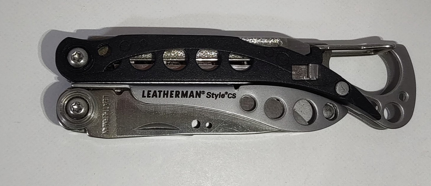 Leatherman Black Multi-Tool Style CS
