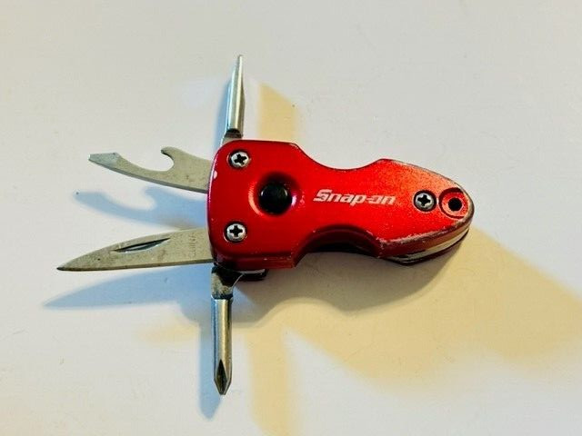 Snap-On multi tool function keychain flashlight knife red bottle opener