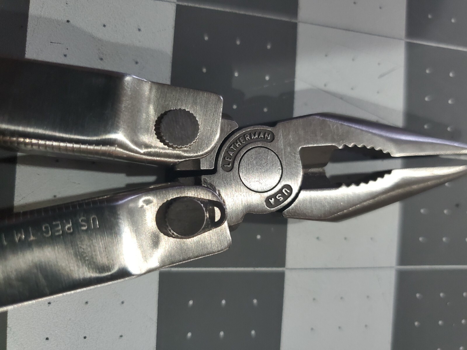 VINTAGE LEATHERMAN MULTI-TOOL US. REG. TM 1325473 PORTLAND OR.