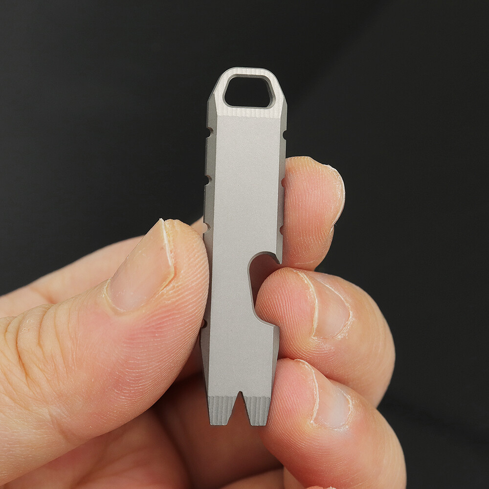 EDC Mini Titanium Alloy Keychain Multi Tool Pocket Pry Bar Crowbar Opener Cutter