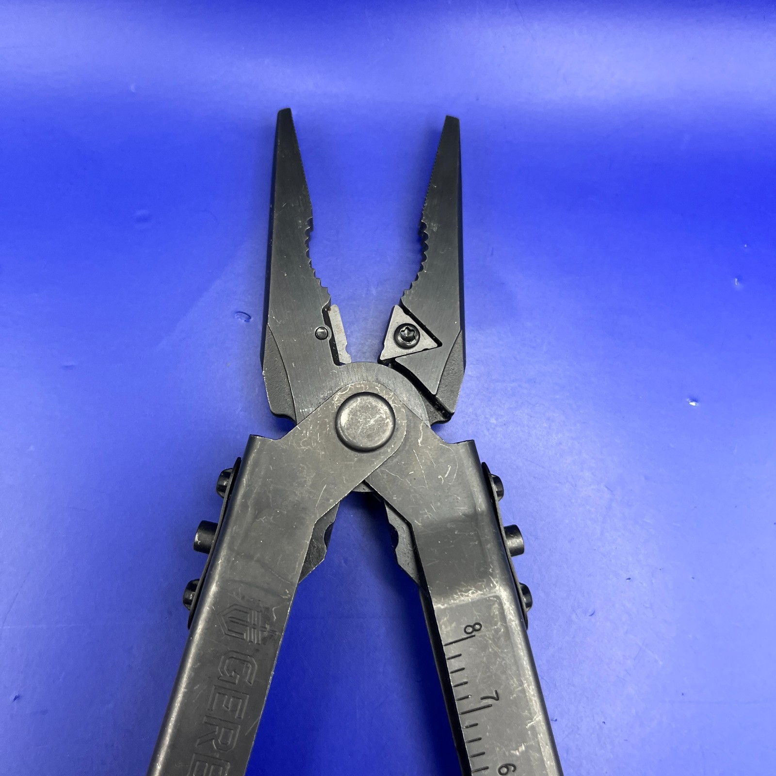Gerber MP600 Black Oxide Multi-Tool Needle Nose Pliers