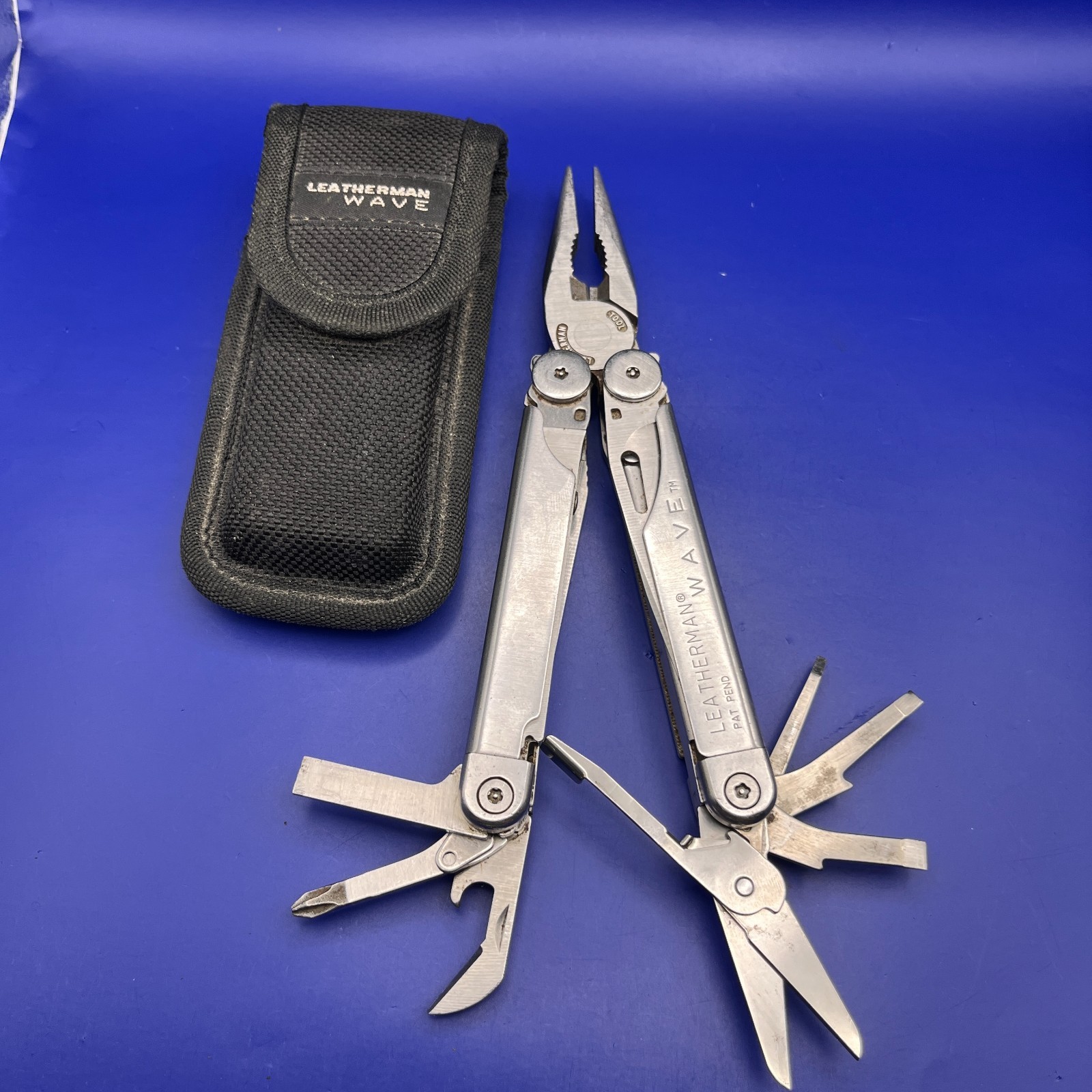 Leatherman Wave Original Multi Tool Knife Pliers with sheath