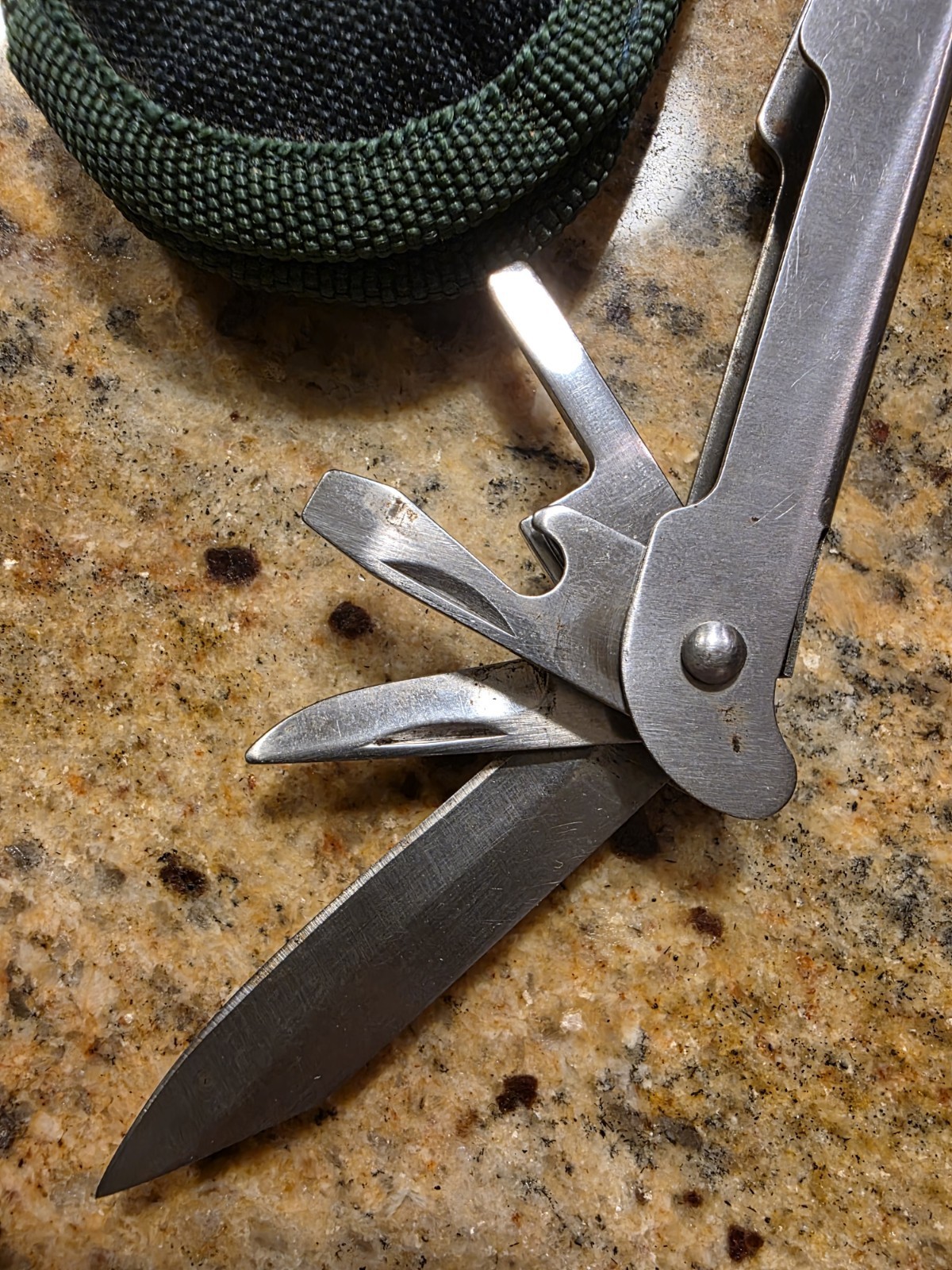 American Camper Multi Tool Green Sheath Pliers Ruler Can Opener Knife File