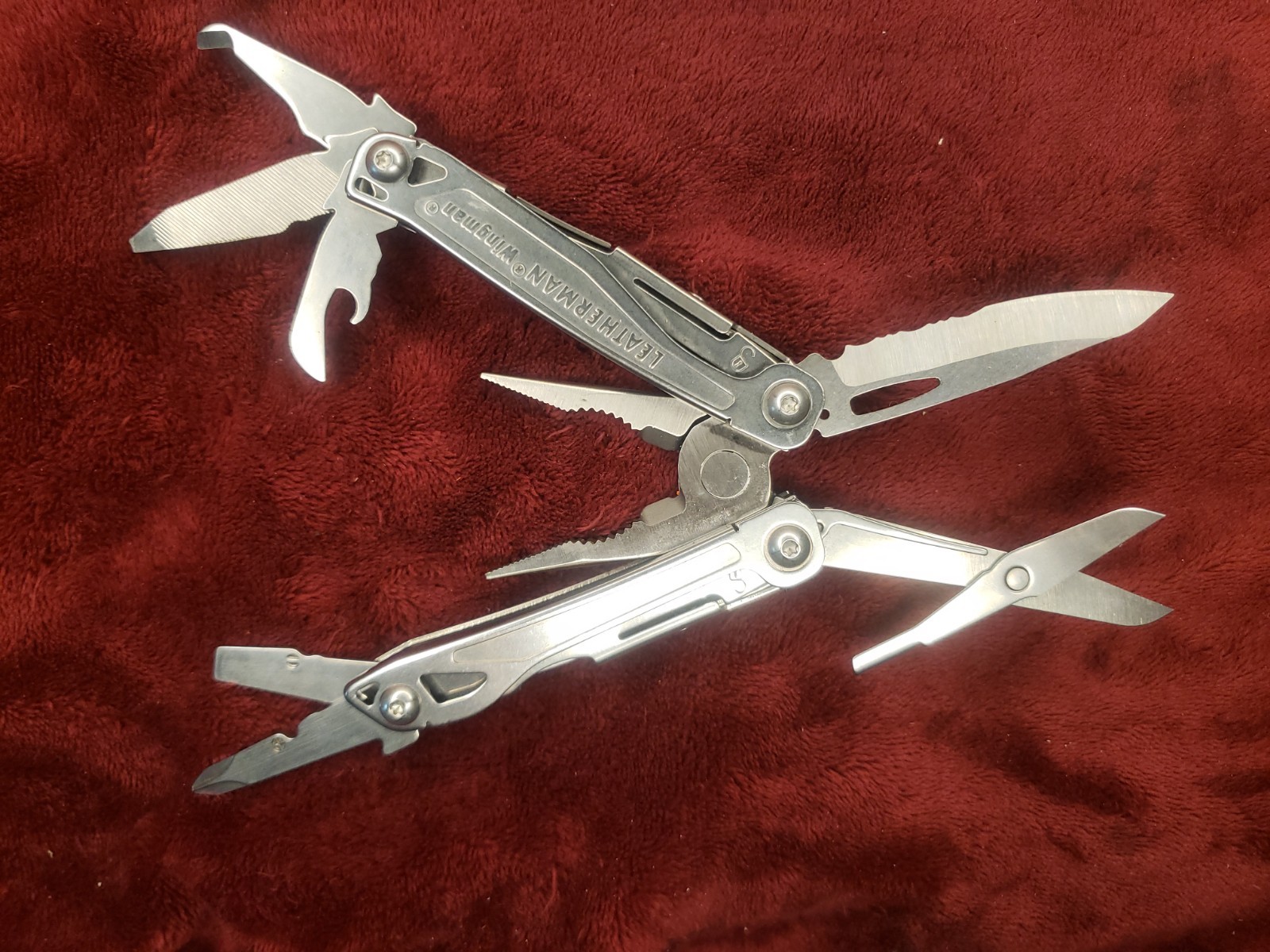 Leatherman Wingman Multi Tool with Holy Sheath 0620 Date Code