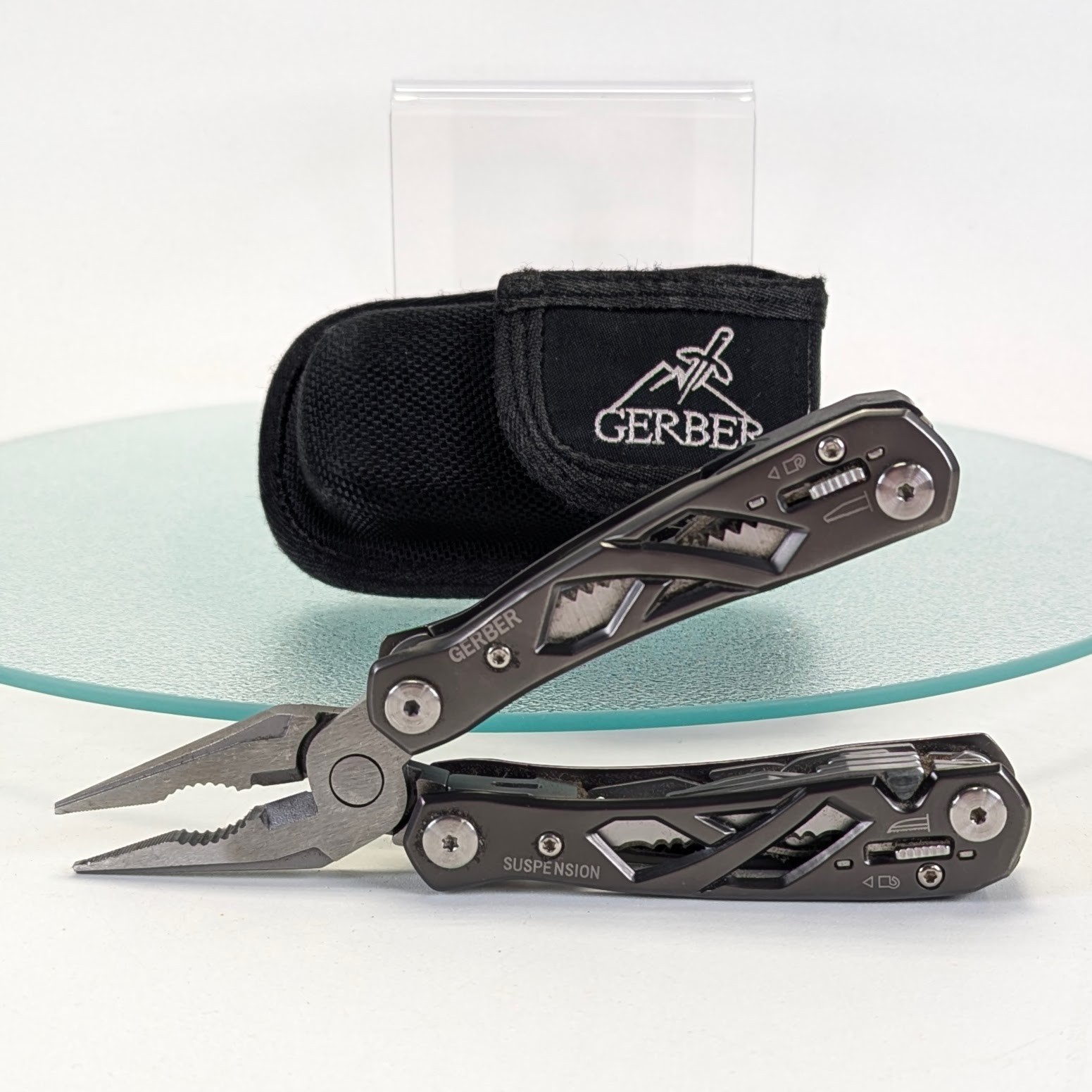 Gerber Suspension Multi-Tool Complete W/ Satchel Excellent Condition