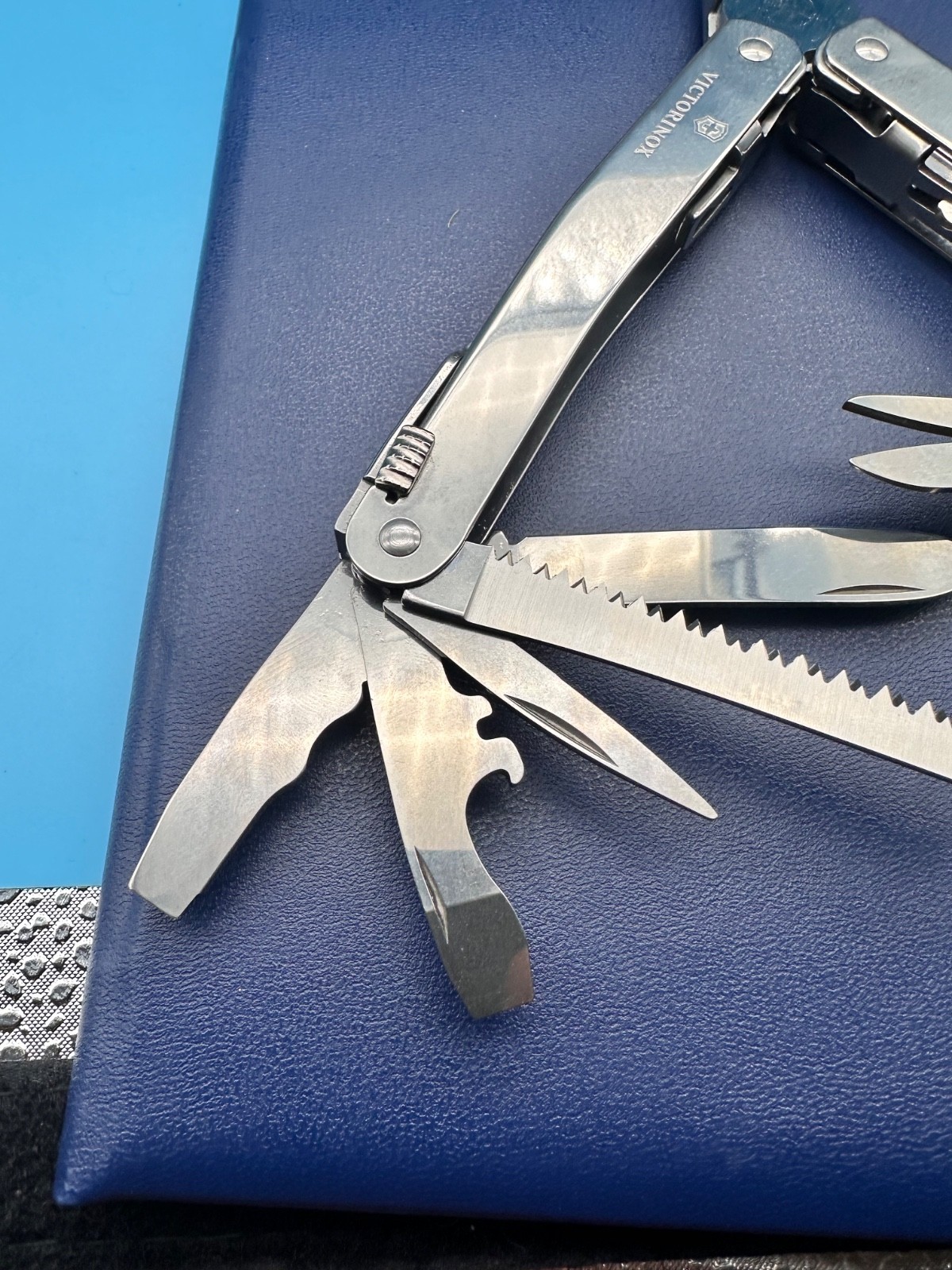 Victorinox Swiss Tool Spirit MX Multitool , Leder Etui , vintage