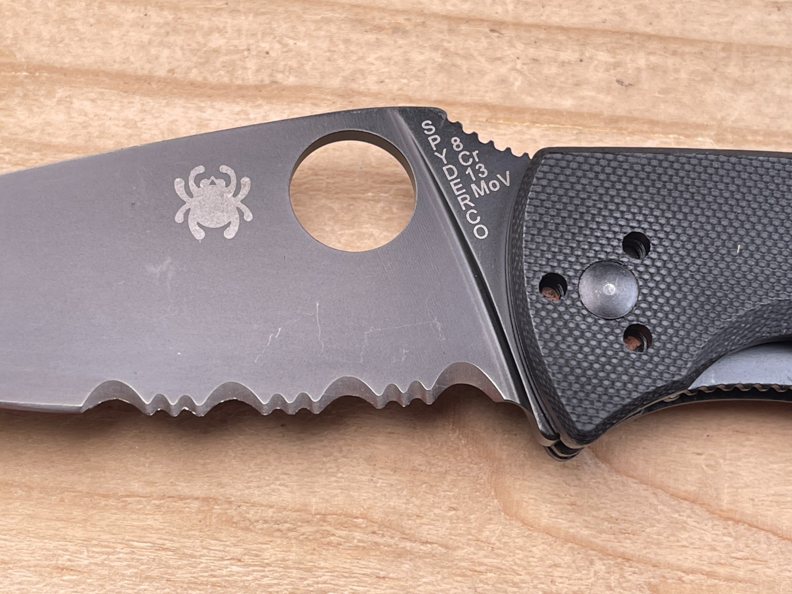 Spyderco Tenacious Folding Pocket Knife 8Cr13MoV Black Partially Serrated Blade