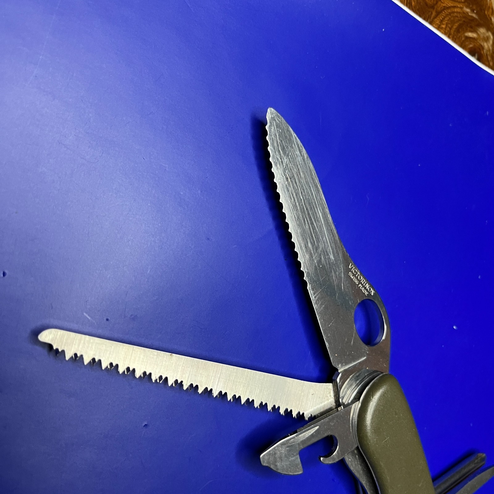 Victorinox German Army Knife GAK One Hand Trekker Multitool