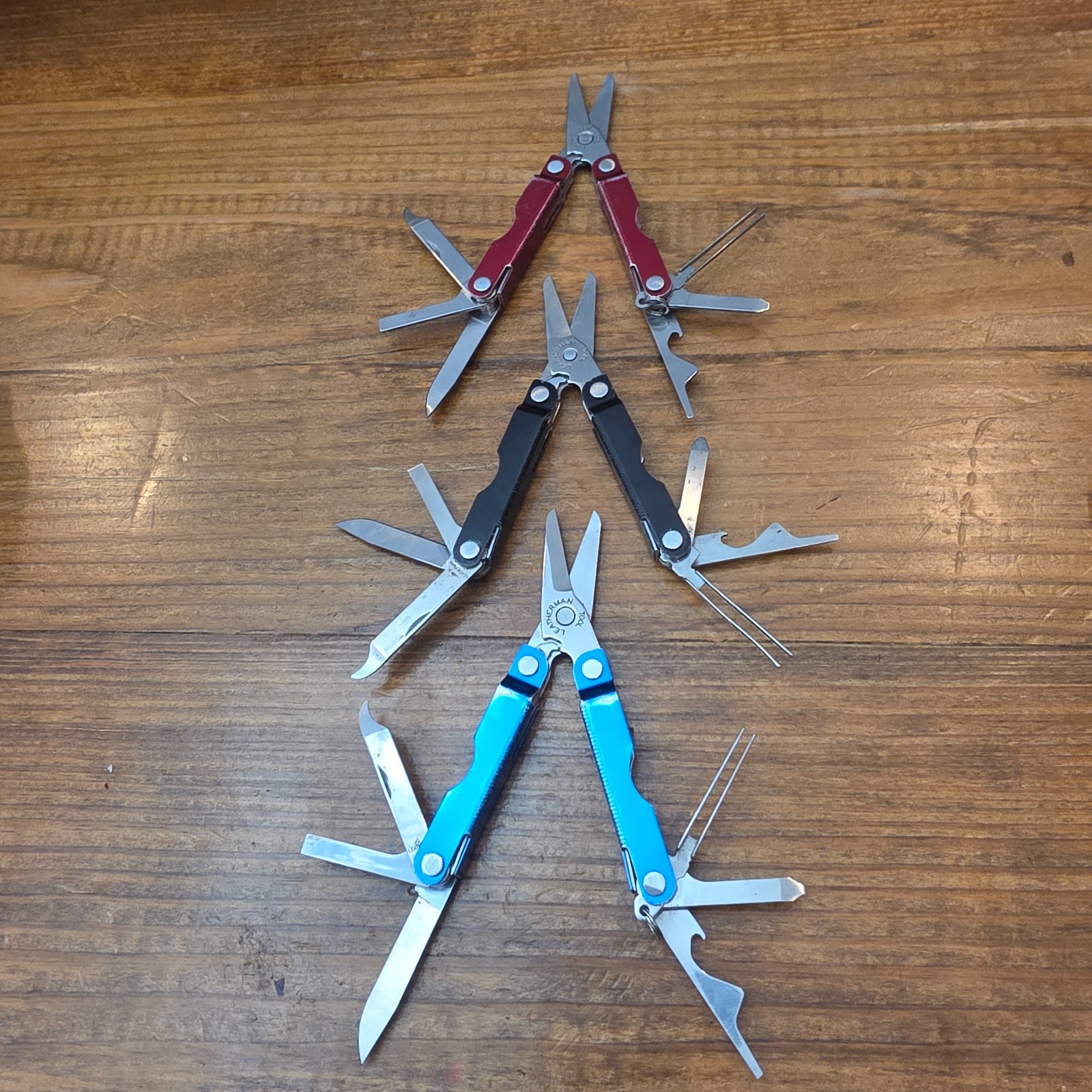 Leatherman MICRA Multi-Tool – Stainless Steel – Lot of 3 – Colors Blue Black Red