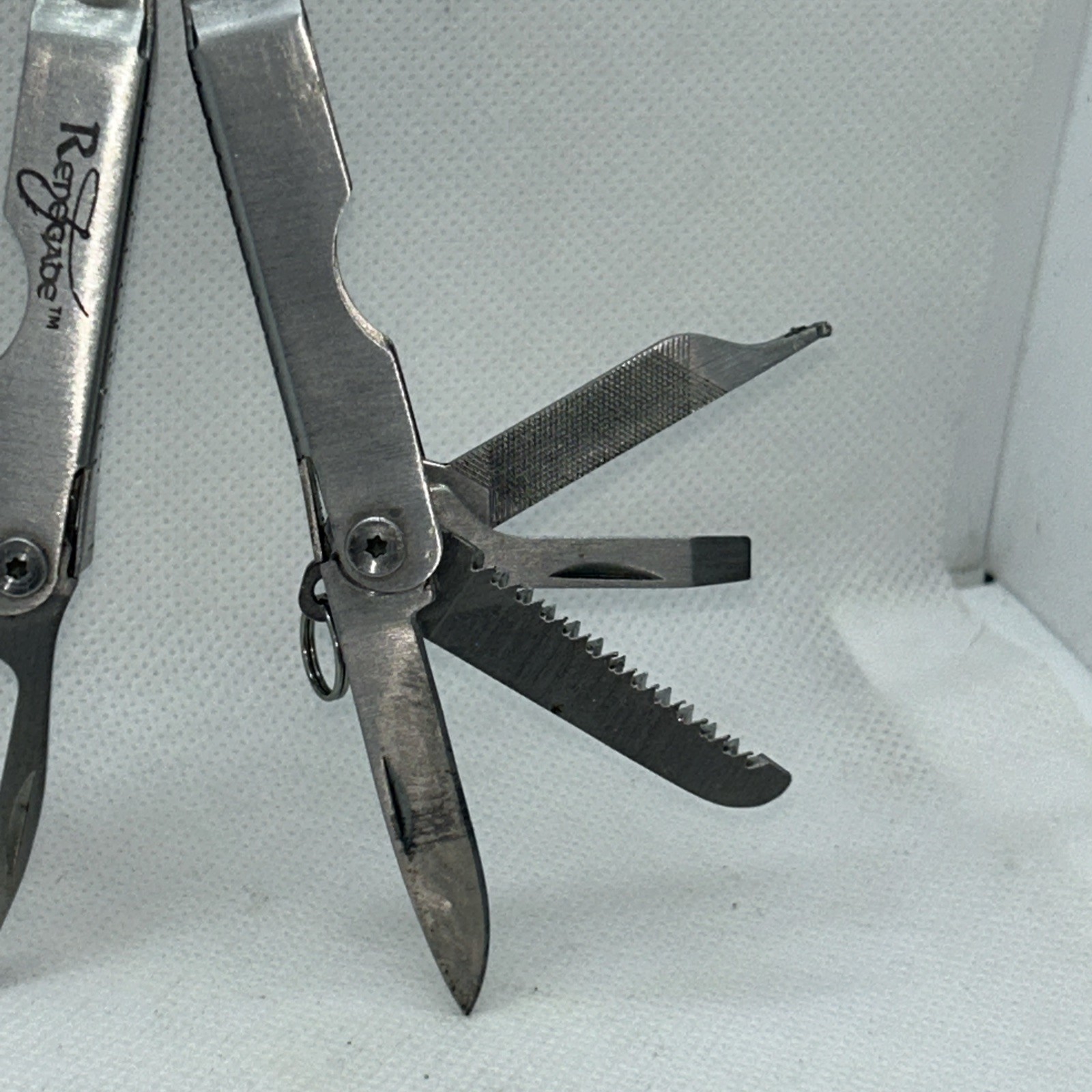 Renegade Multi-Tool Stainless Steel Extra Thin Pliers Ruler Fishing Camping EDC
