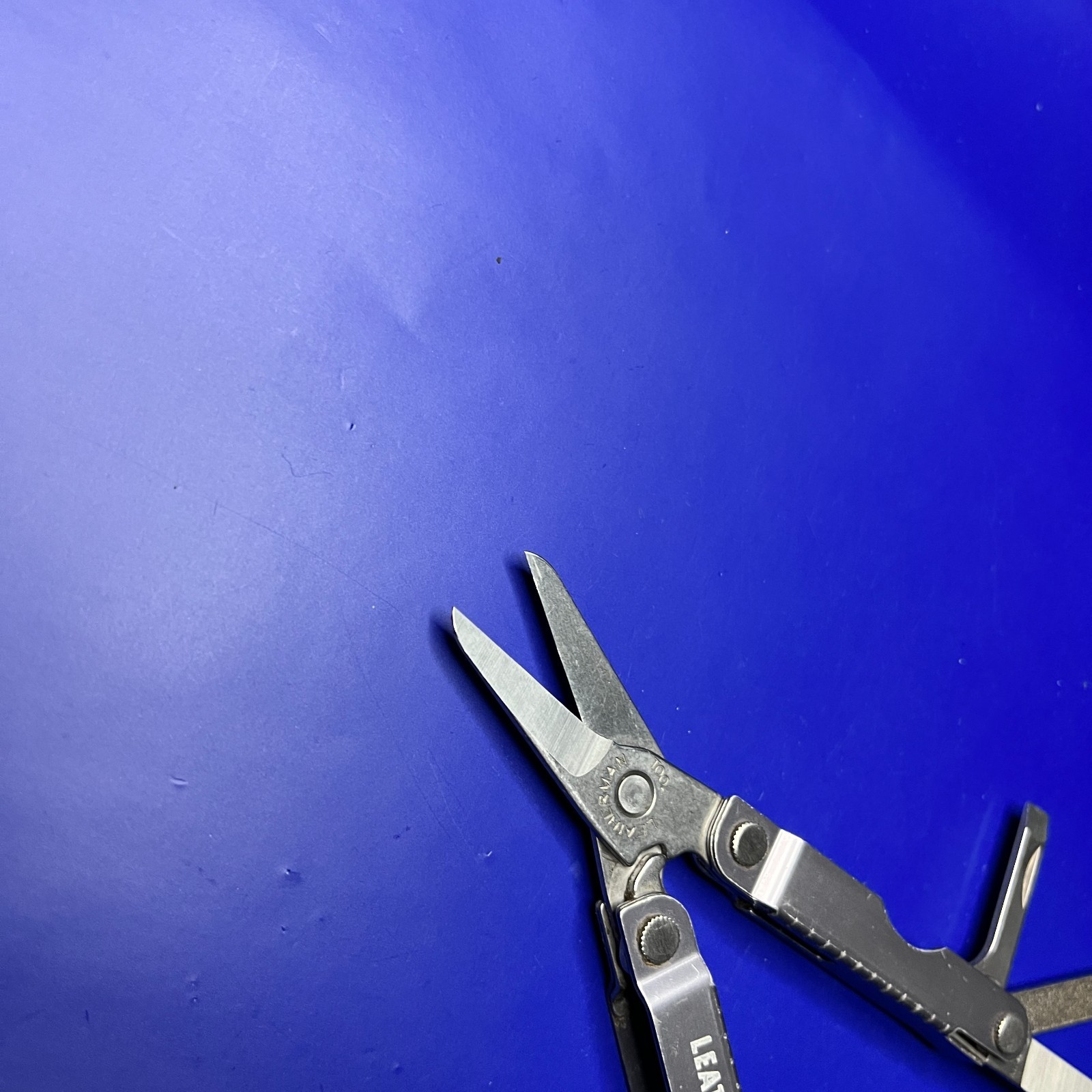 Leatherman Micra Multi-Tool Knife, Scissors- Gray